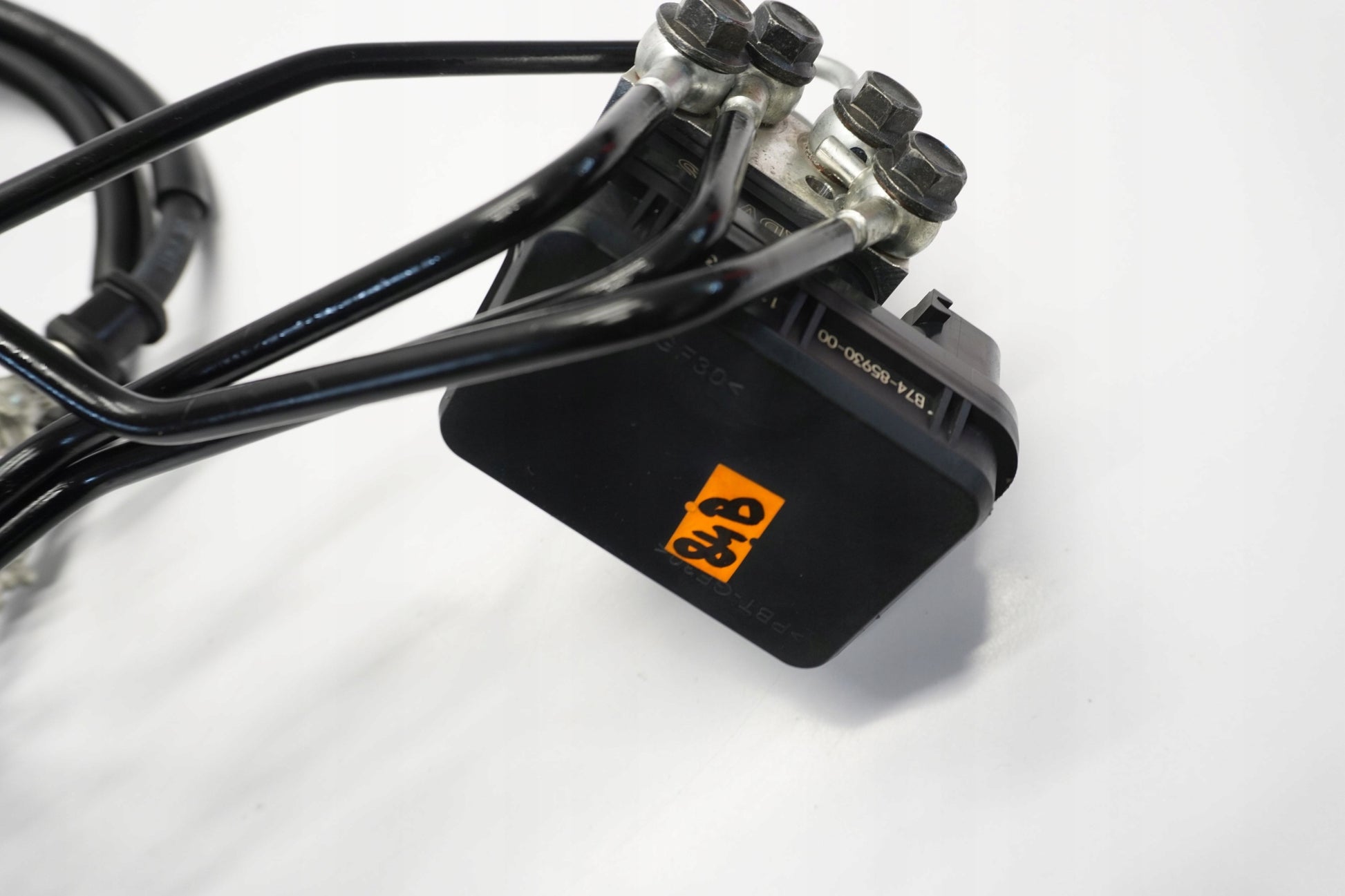 YAMAHA X-MAX 300 17- ABS Pumpe Druckmodulator 9