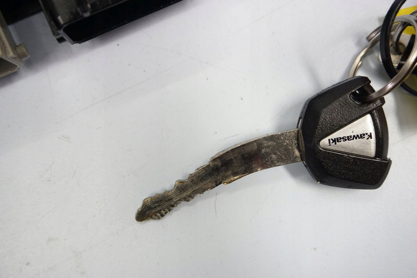 KAWASAKI Z 900 RS CAFE 18-22 Schlosssatz Zündschloss Lock Set 14