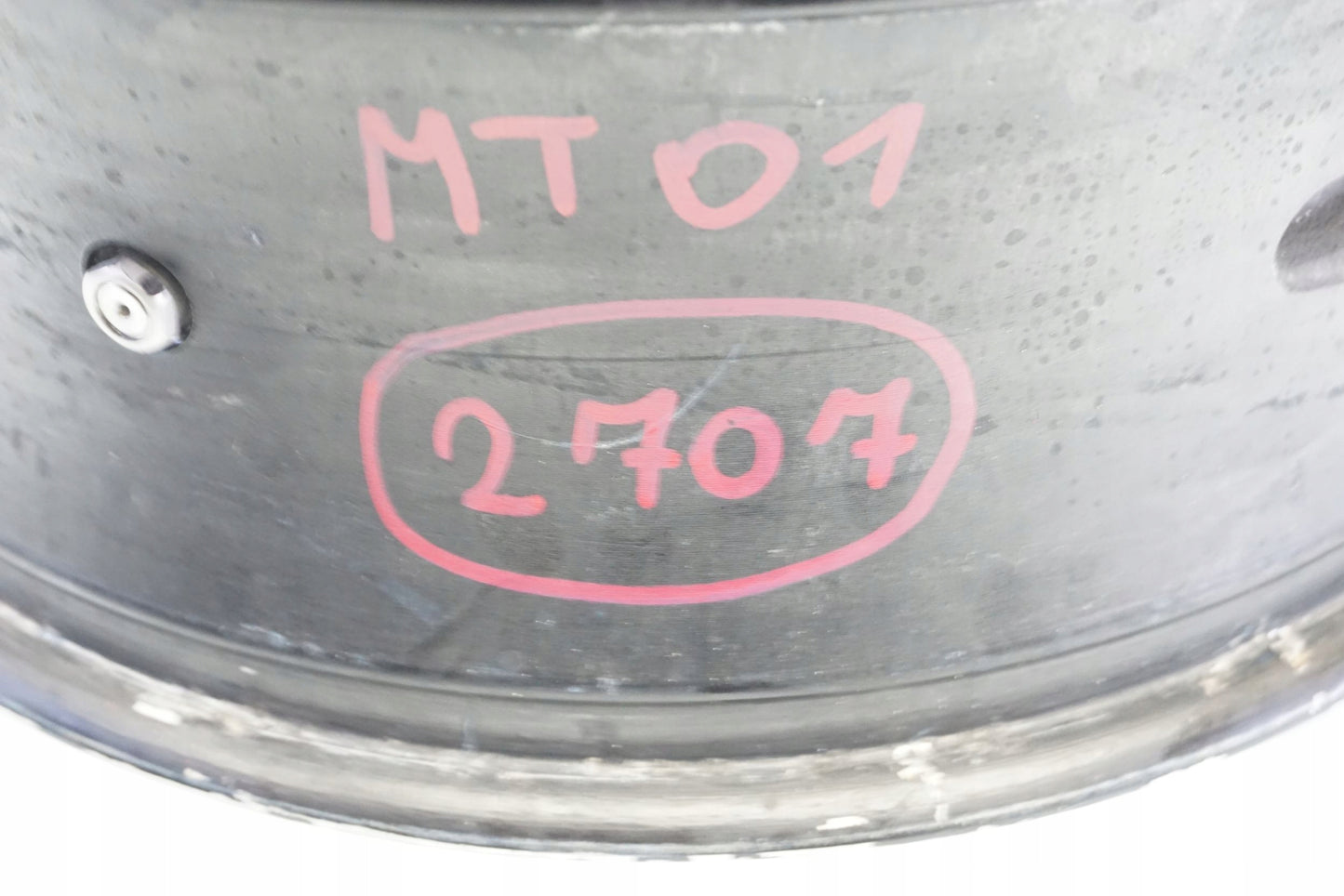 YAMAHA MT-01 1700 05-12 Felge hinten Wheel Hinterrad 3