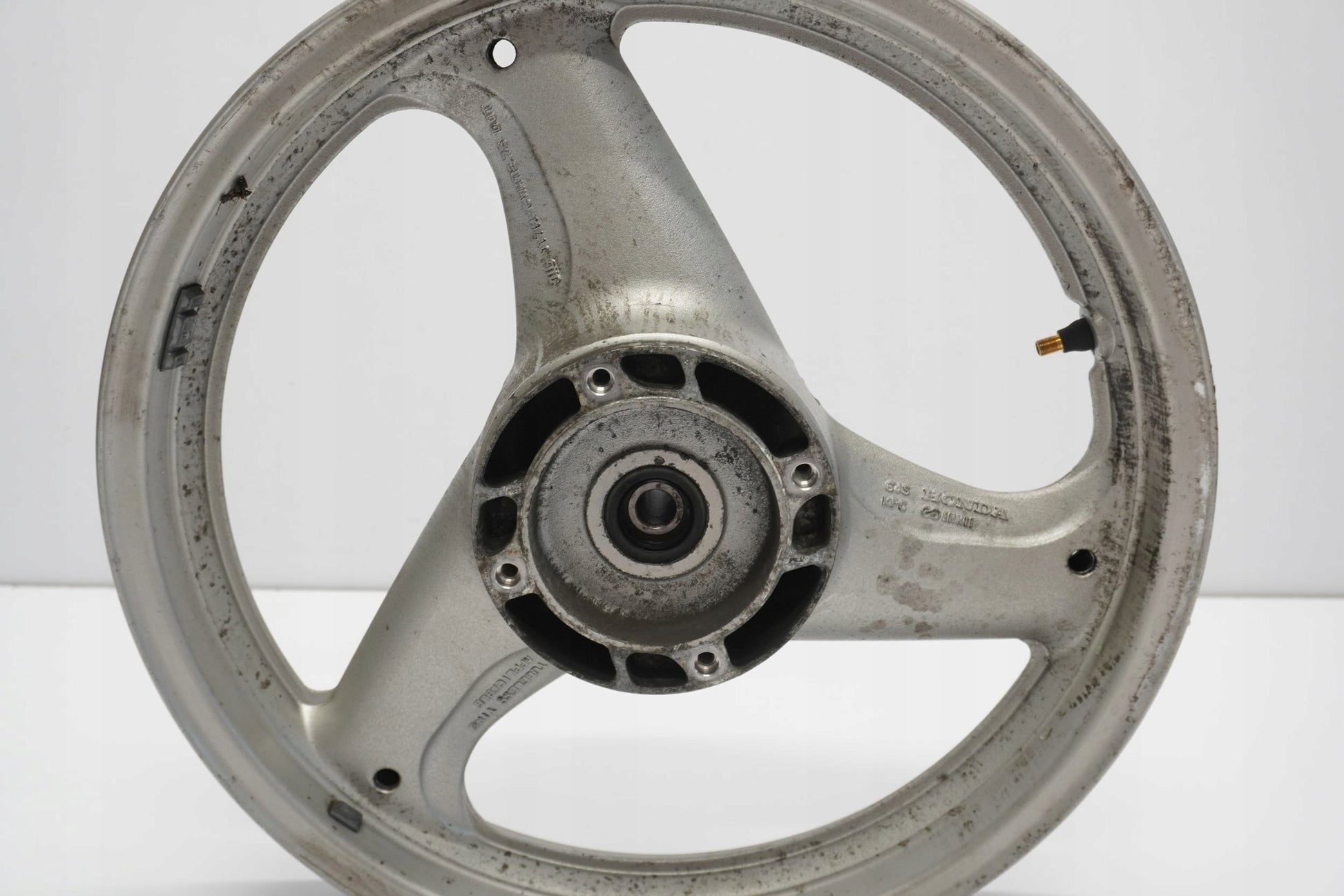 HONDA XL 125 V VARADERO 01-06 Felge hinten Wheel Hinterrad 7