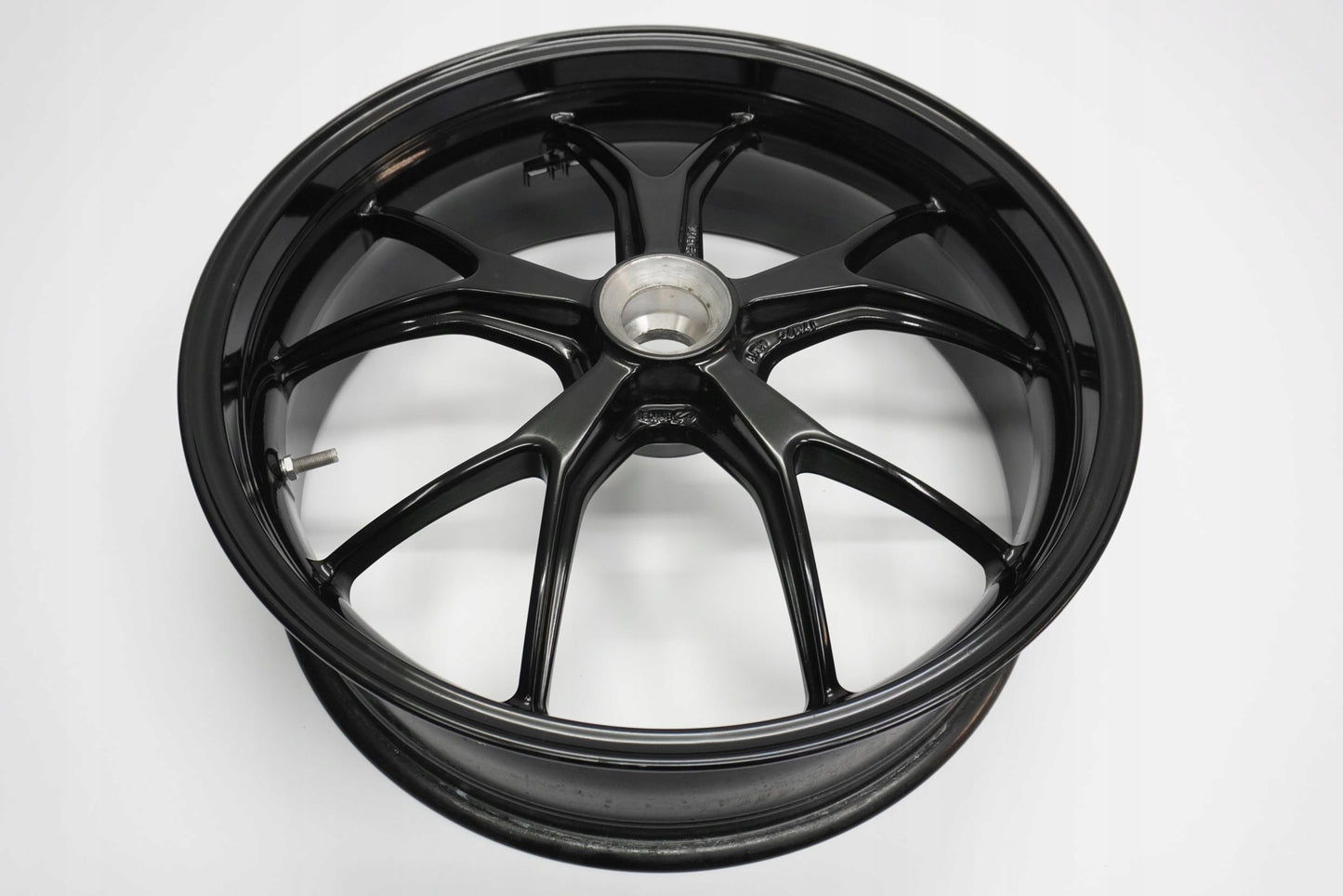 DUCATI 848 08–13 Felge hinten Wheel Hinterrad 9