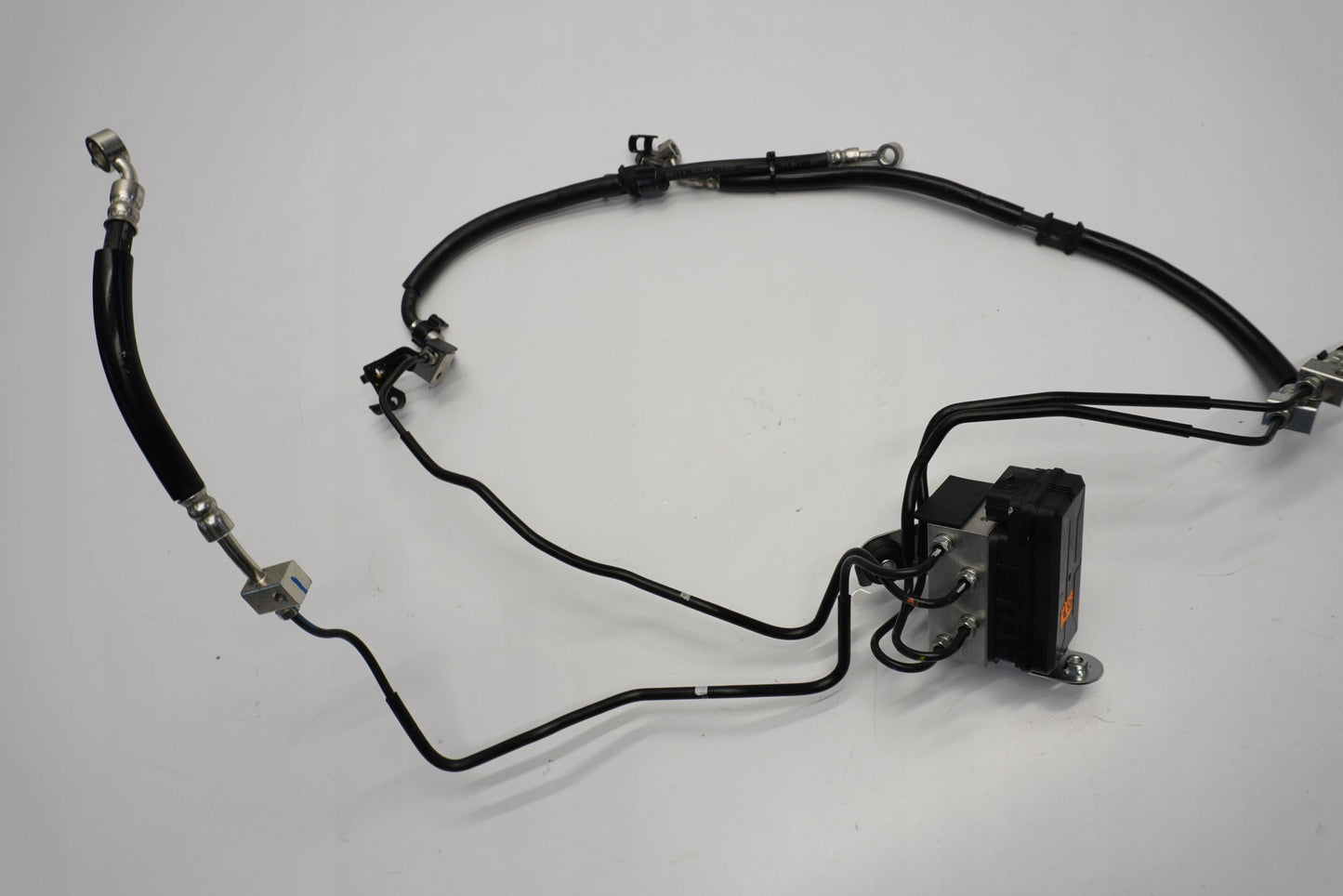 SUZUKI GSX-R 125 18- ABS Pumpe Druckmodulator 4