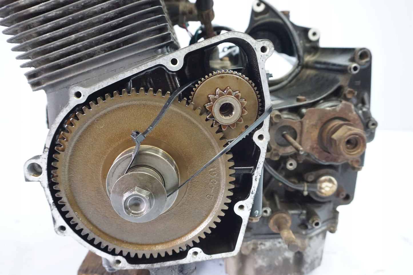 SUZUKI GSF 650 S BANDIT 05-06 Motor Motorblock Engine 11