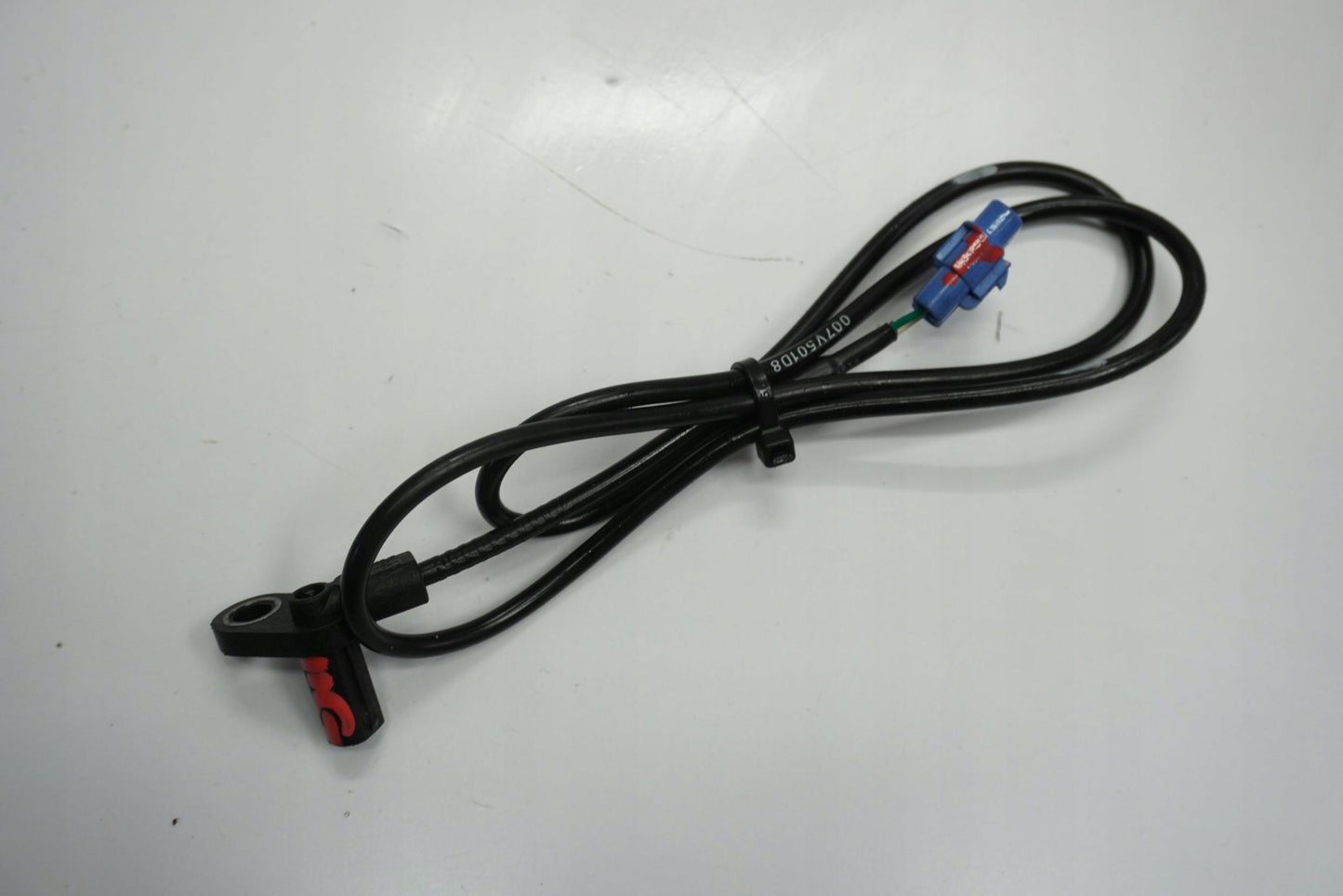 SUZUKI GSX-S 750 17-23 ABS Sensor hinten 6