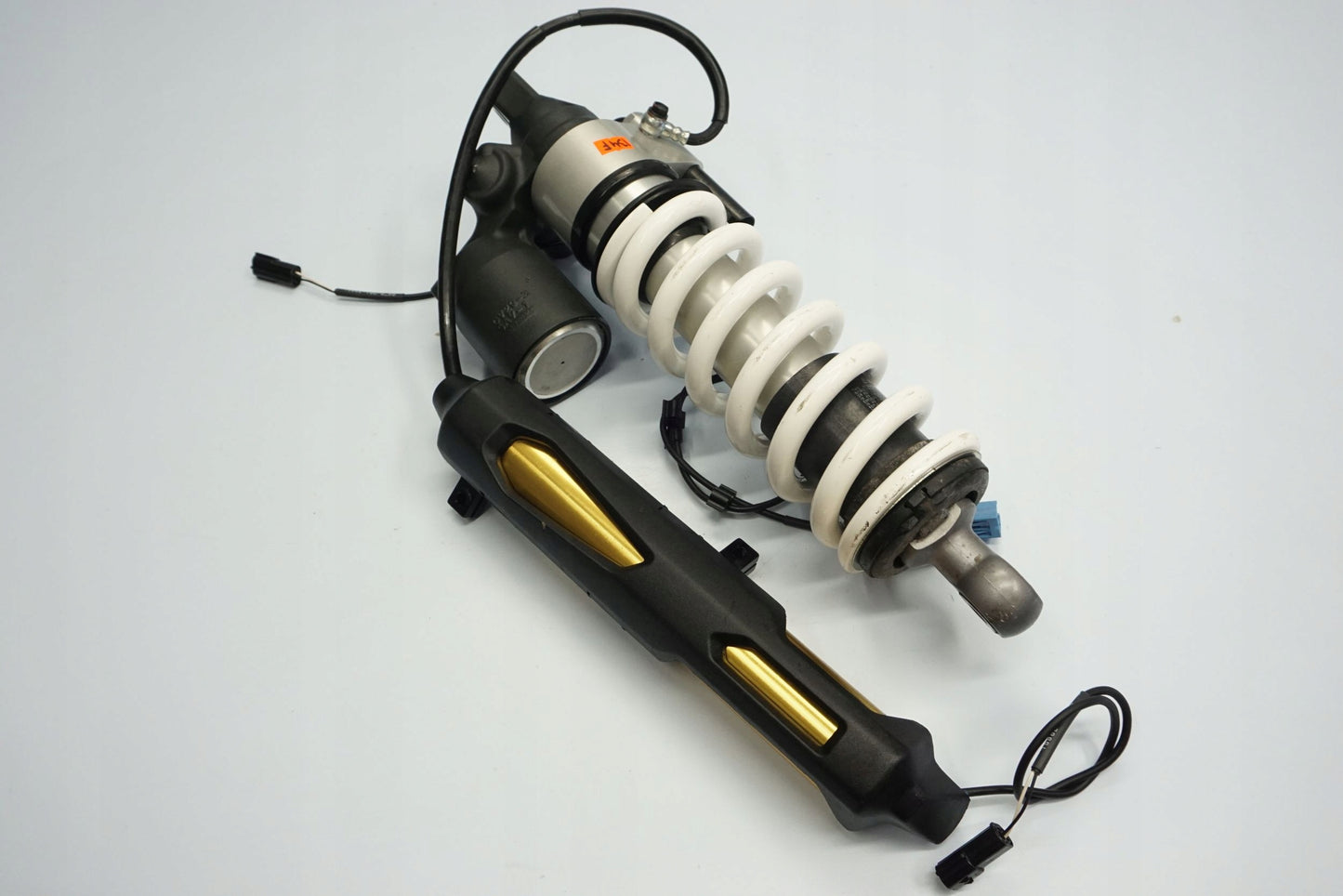 TRIUMPH TIGER 1200 RALLY EXPLORER 22- Stoßdämpfer Federbein shock absorber 7