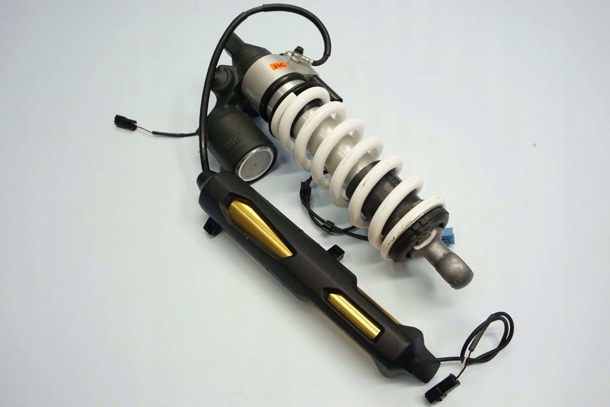 TRIUMPH TIGER 1200 RALLY EXPLORER 22- Stoßdämpfer Federbein shock absorber 7