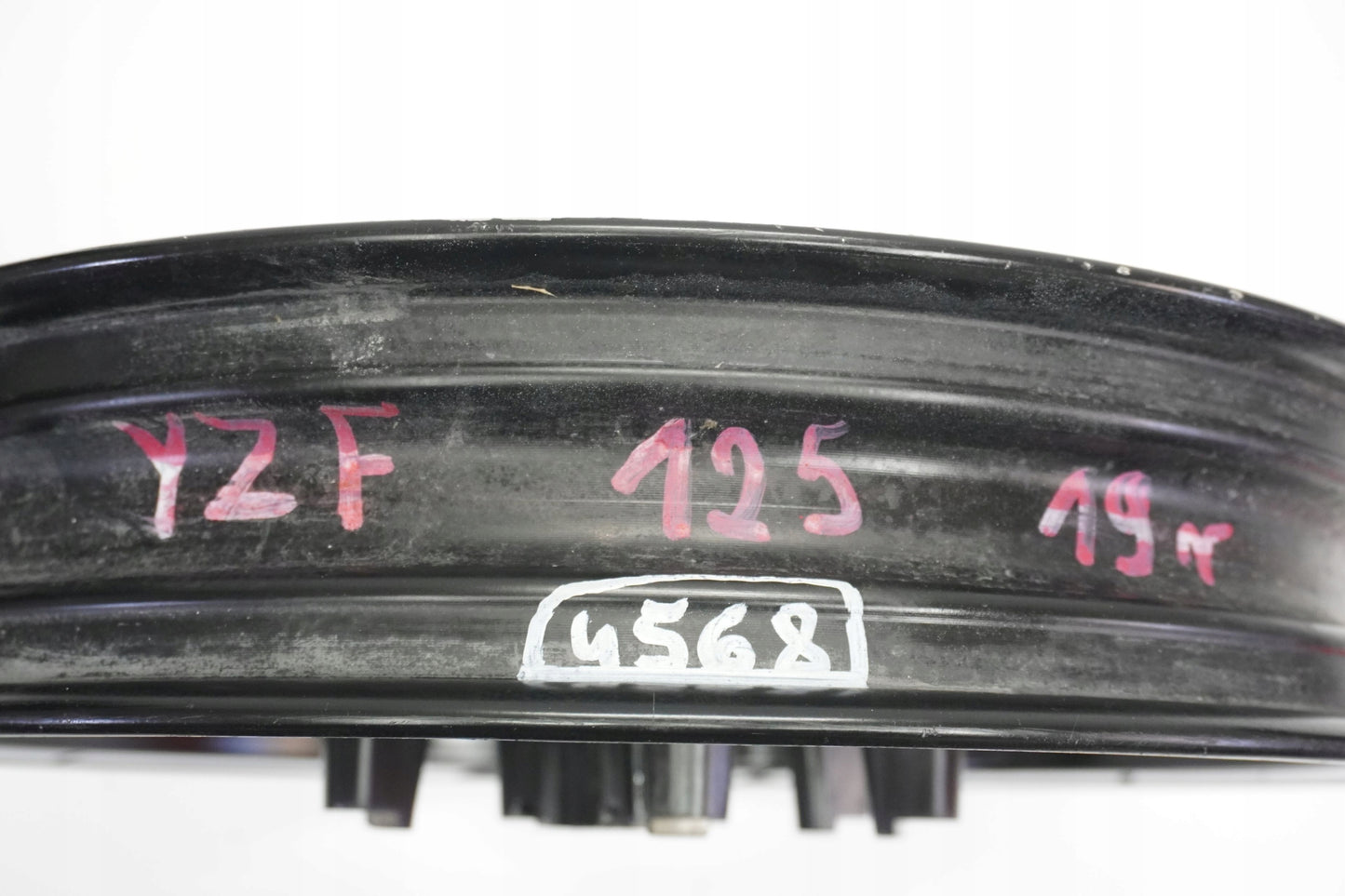 YAMAHA YZF-R 125 19-23 Felge vorne Wheel Vorderrad 7