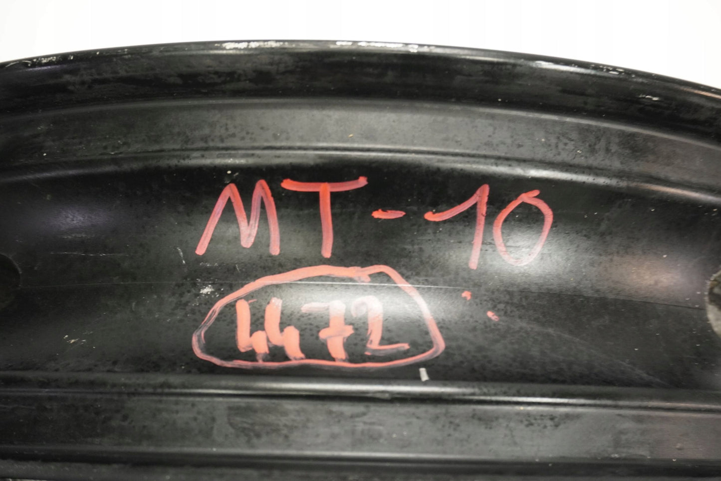 YAMAHA MT-10 16-21 Felge vorne Wheel Vorderrad 2