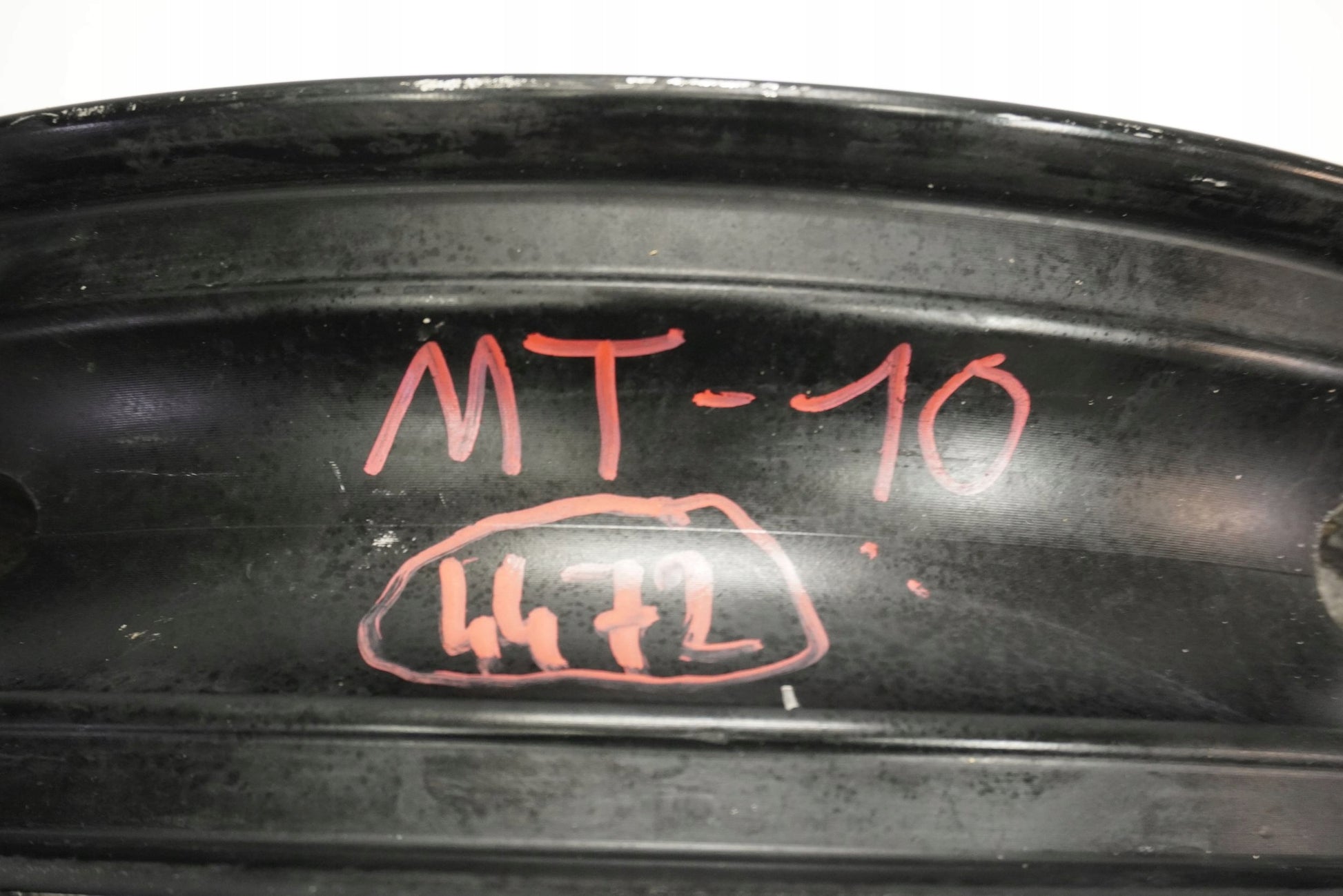 YAMAHA MT-10 16-21 Felge vorne Wheel Vorderrad 2