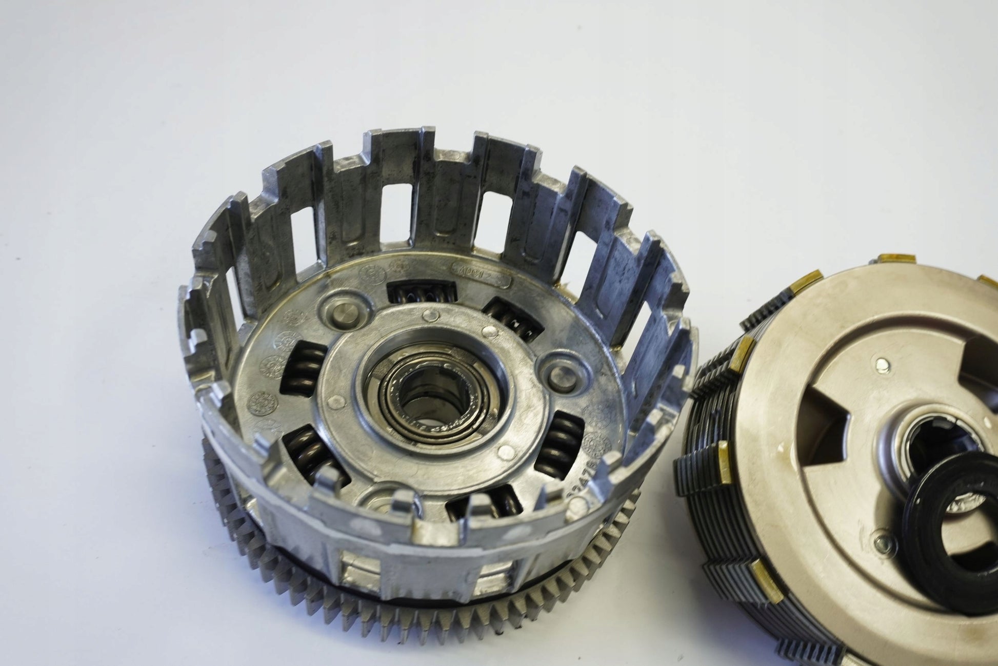APRILIA RS 660 20- Kupplung Kupplungskorb Clutch 2