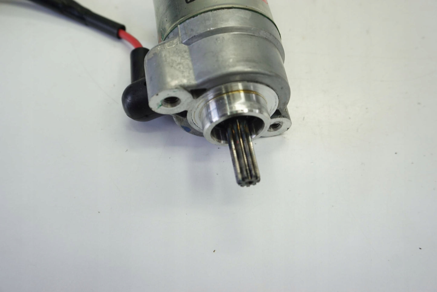 YAMAHA XSR 125 21- Anlasser Starter Motor 4