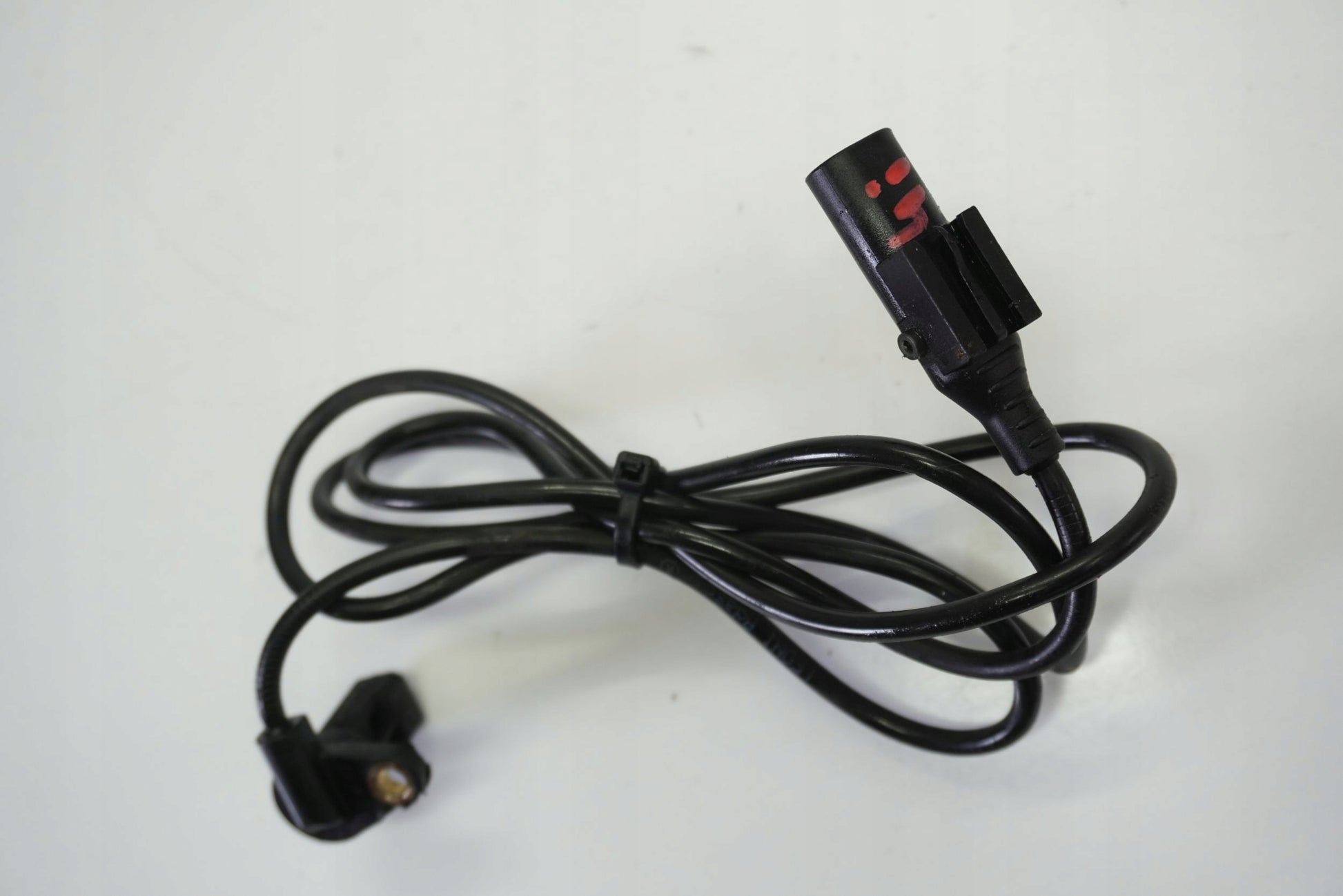 BMW K 1600 GTL 11-16 ABS Sensor vorne 3