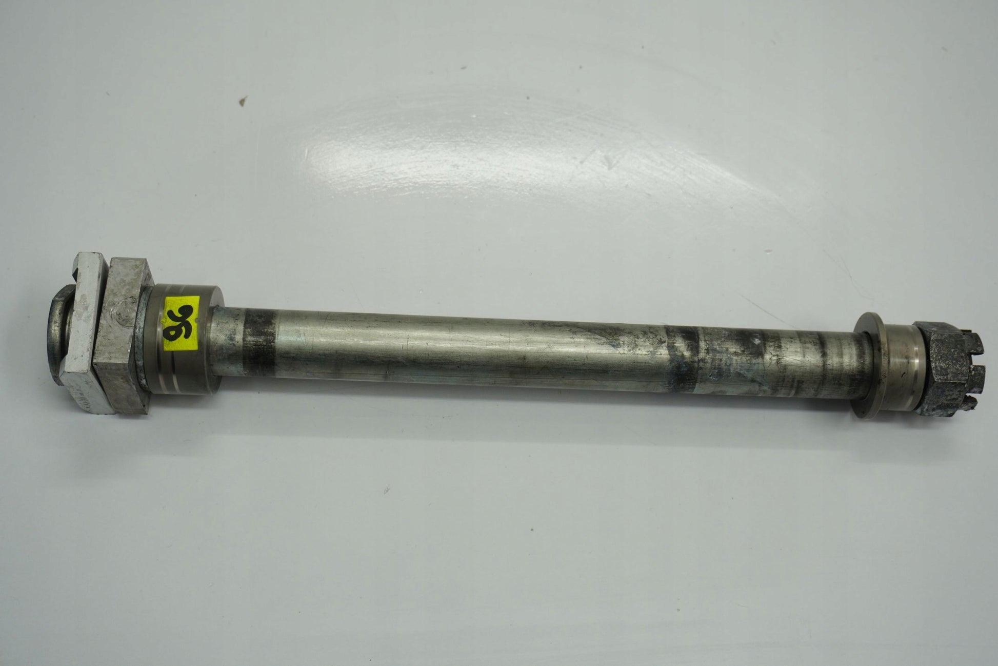 KAWASAKI ZX-6R 636 05-06 Hinterachse Achse hinten Radachse rear axle 4