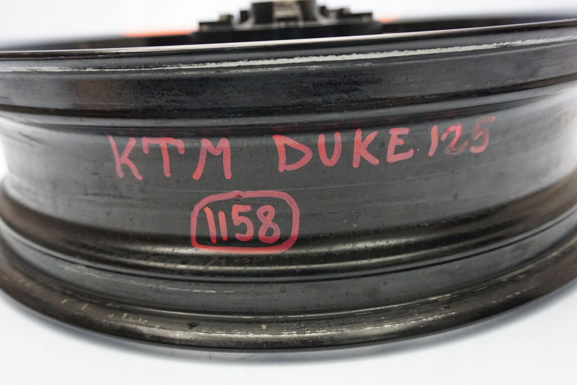 KTM DUKE 125 17- Felge hinten Wheel Hinterrad 6