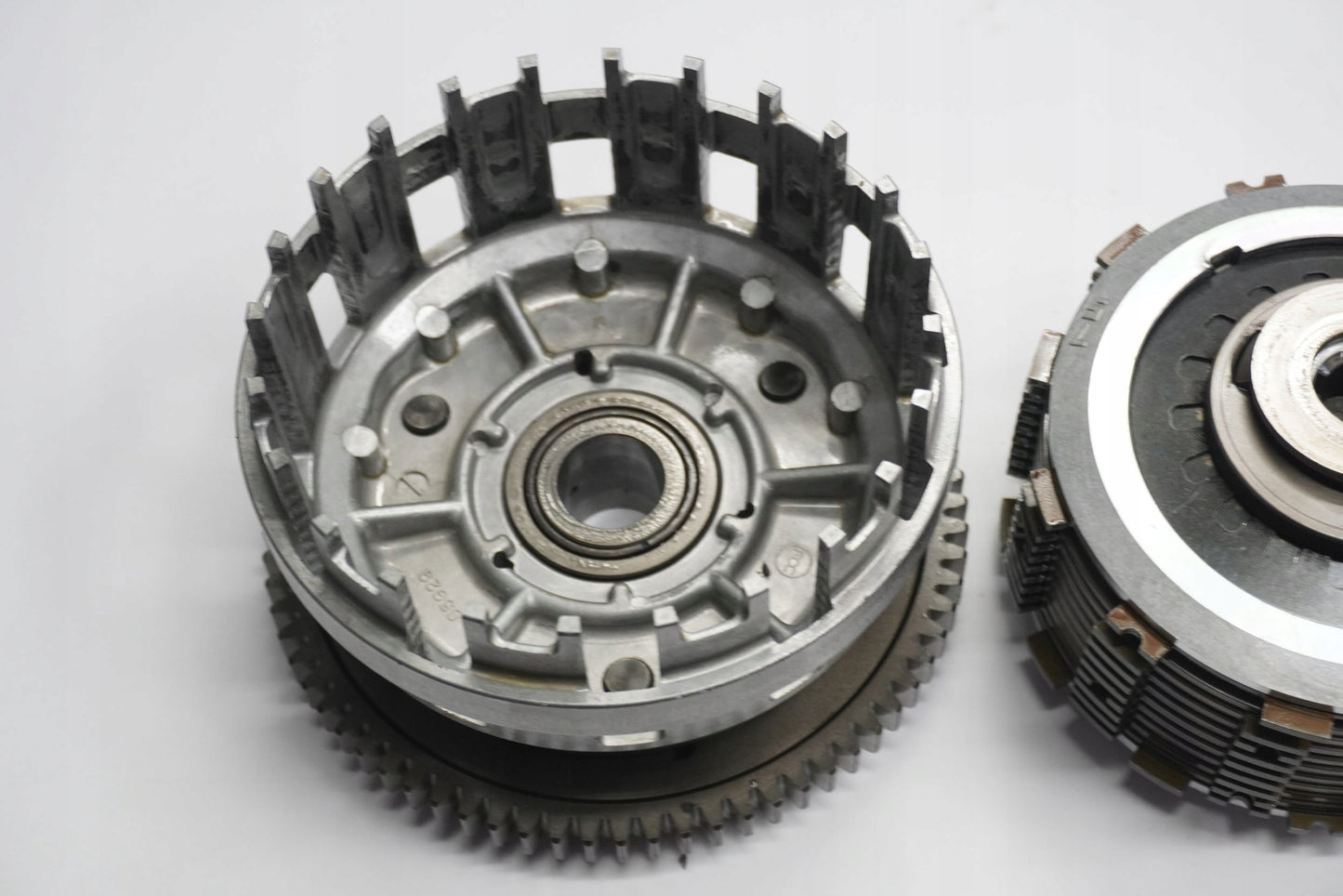 SUZUKI GSX-R 1000 K7-K8 Kupplung Kupplungskorb Clutch 2