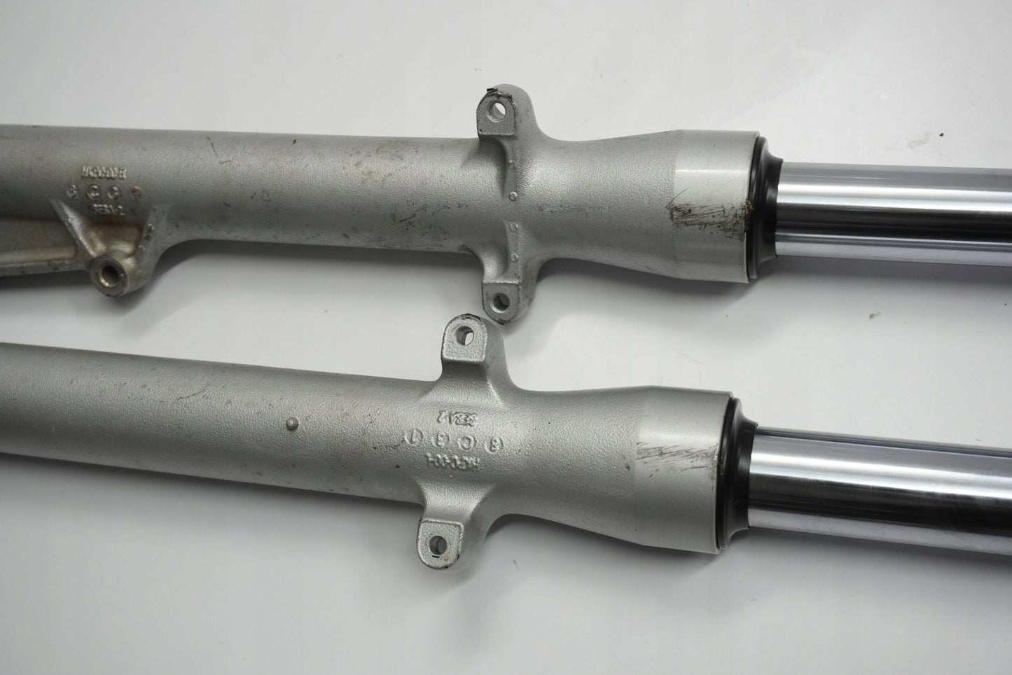 HONDA XL 125 V VARADERO 07-11 Gabel Gabelholme Fork 10