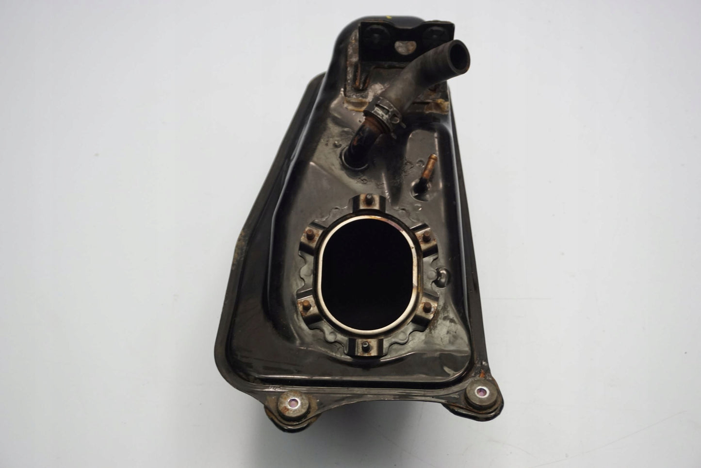 HONDA ST 1300 PAN EUROPEAN 02-13 Kraftstofftank Benzintank Fuel Tank 4