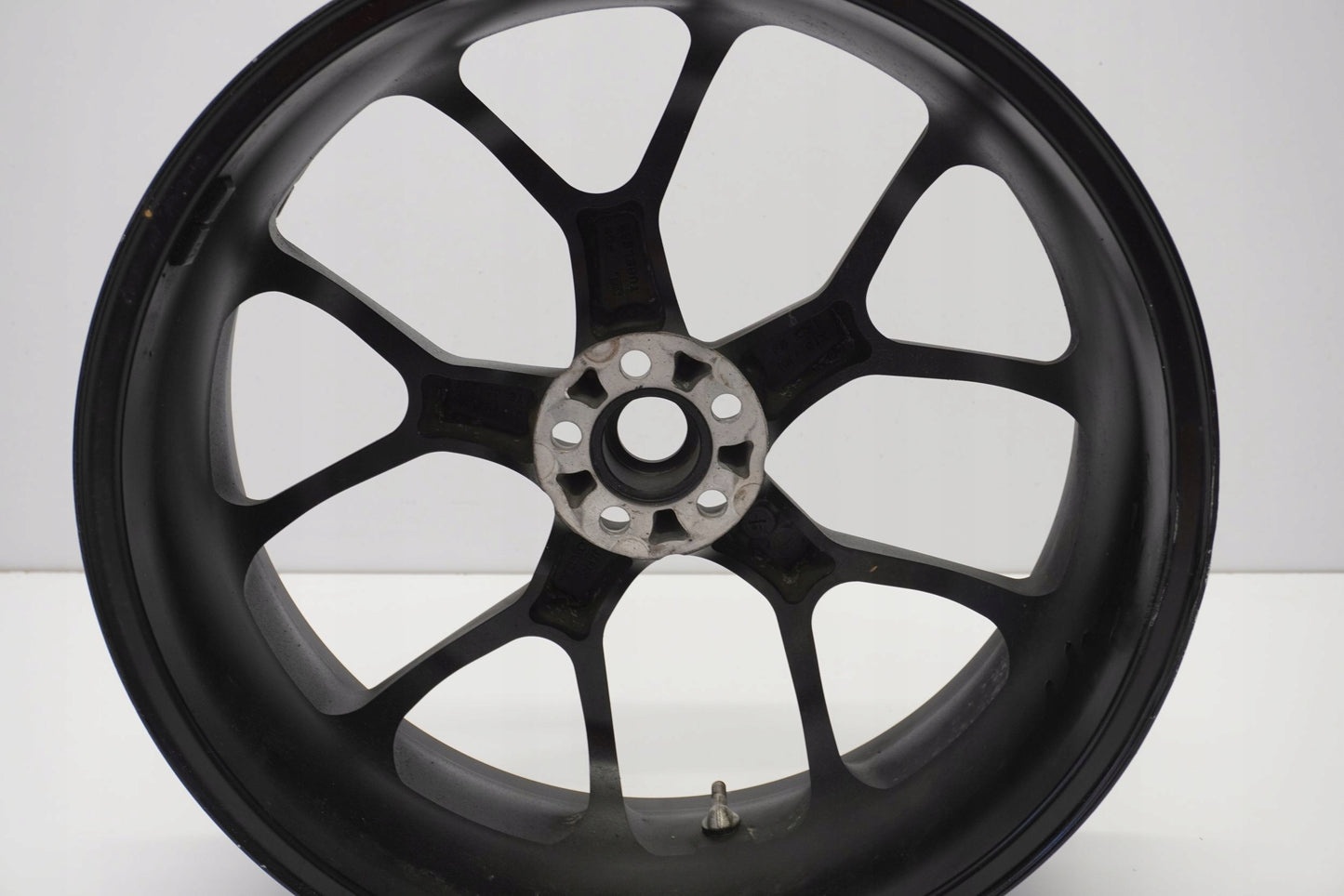 HONDA CB 1000 R SC80 Felge hinten Wheel Hinterrad 4