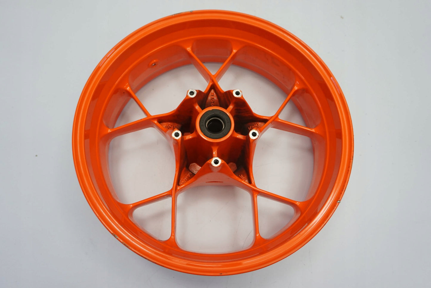 KTM 890 DUKE R 20- Felge hinten Wheel Hinterrad 8
