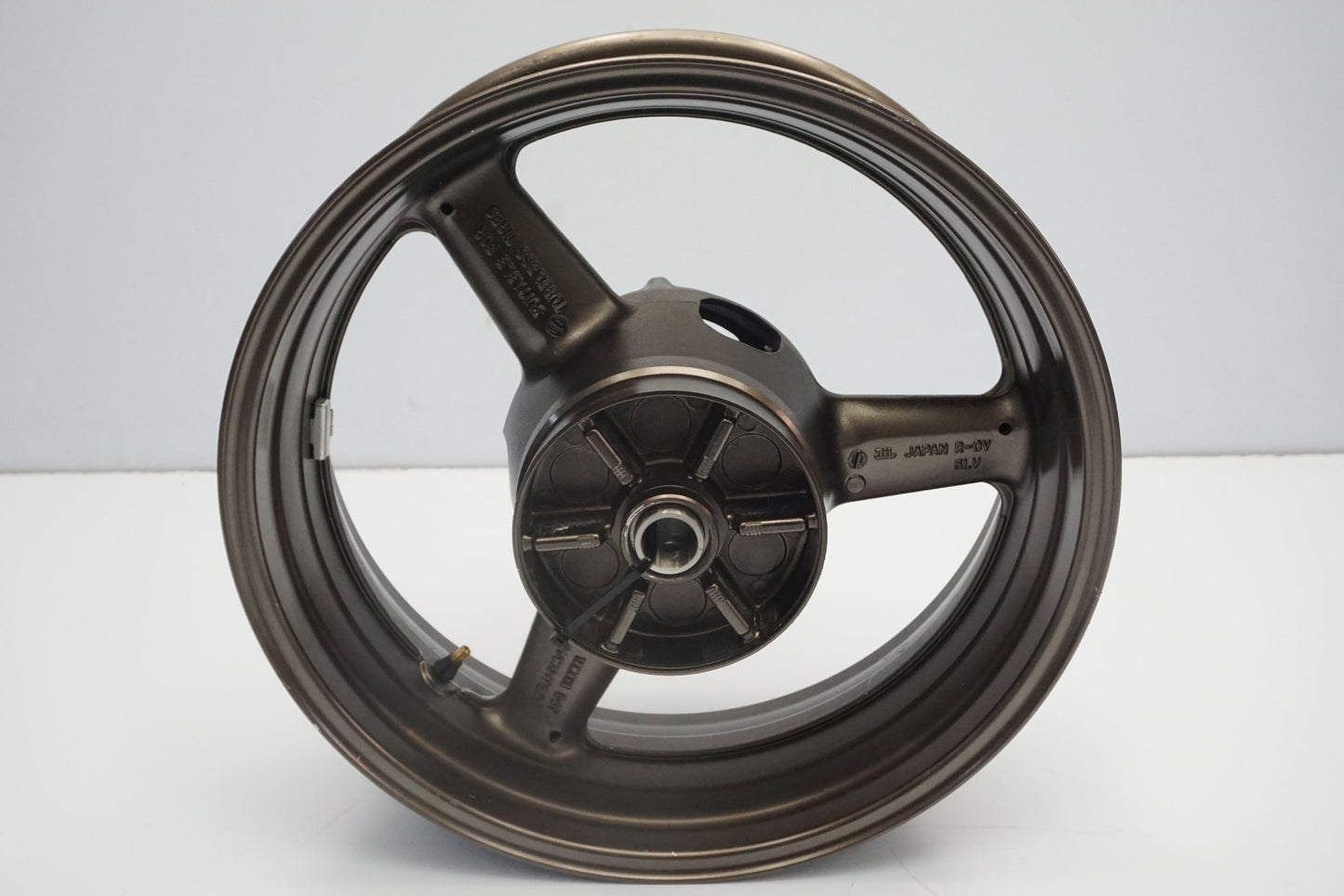 YAMAHA XJR 1300 RP19 RACER 15-16 Felge hinten Wheel Hinterrad 9