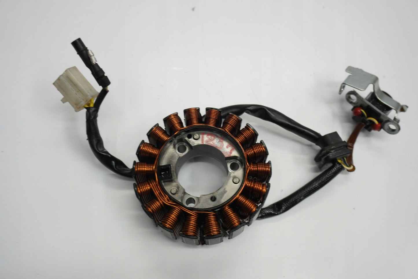 HONDA CB 125 R JC79 18-20 Lichtmaschine Stator Generator Lima Alternator 6