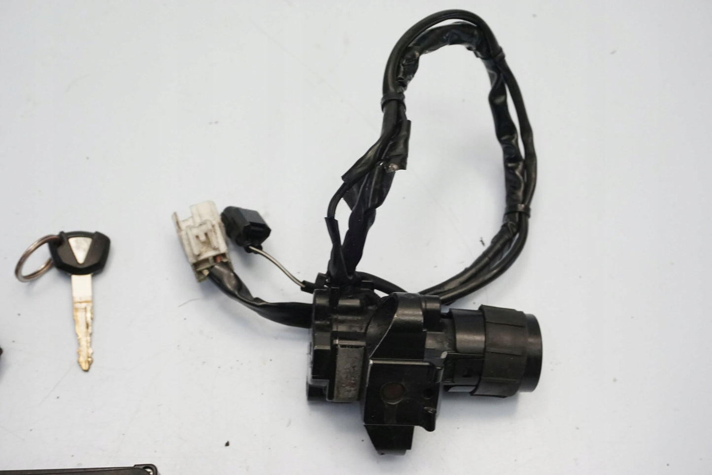 KAWASAKI Z1000 SX 10-16 Schlosssatz Zündschloss Lock Set 12