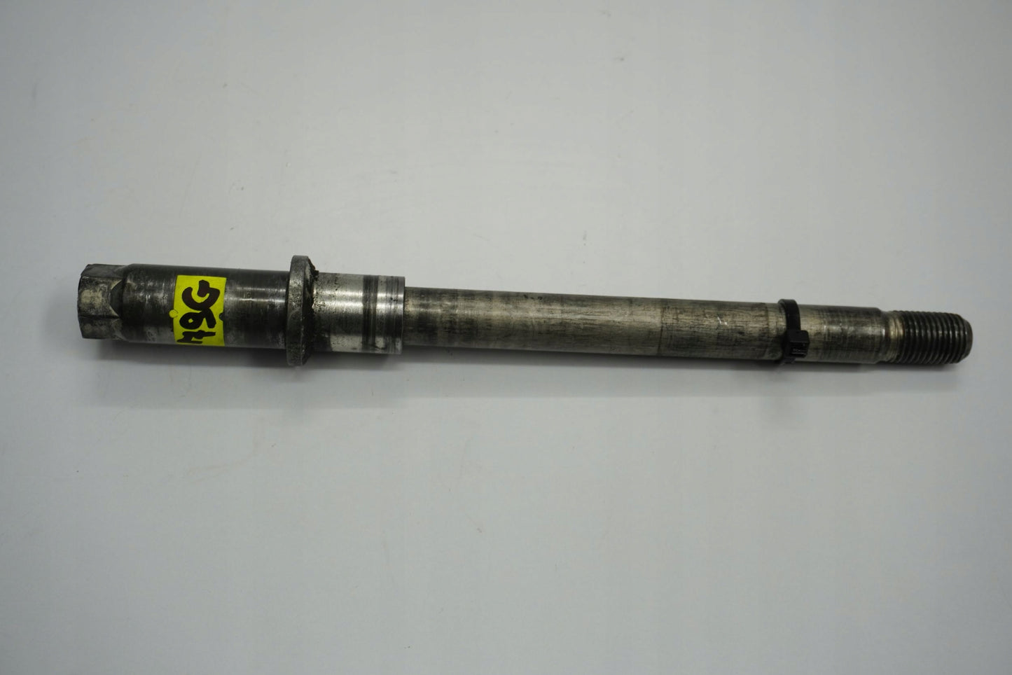 YAMAHA WR 125 09-14 Vorderachse Achse vorne Radachse front axle 2