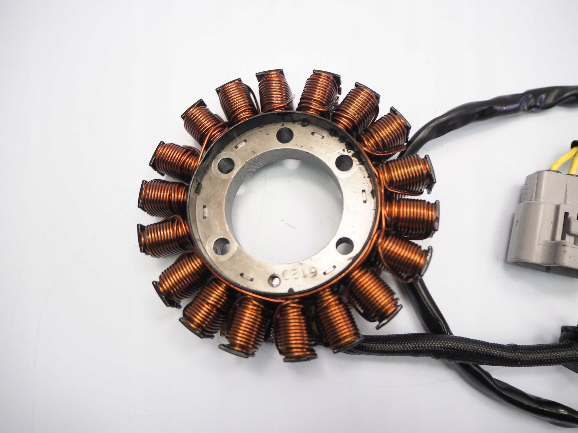 KTM 1290 SUPER DUKE 14-16 Lichtmaschine Stator Generator Lima Alternator 4