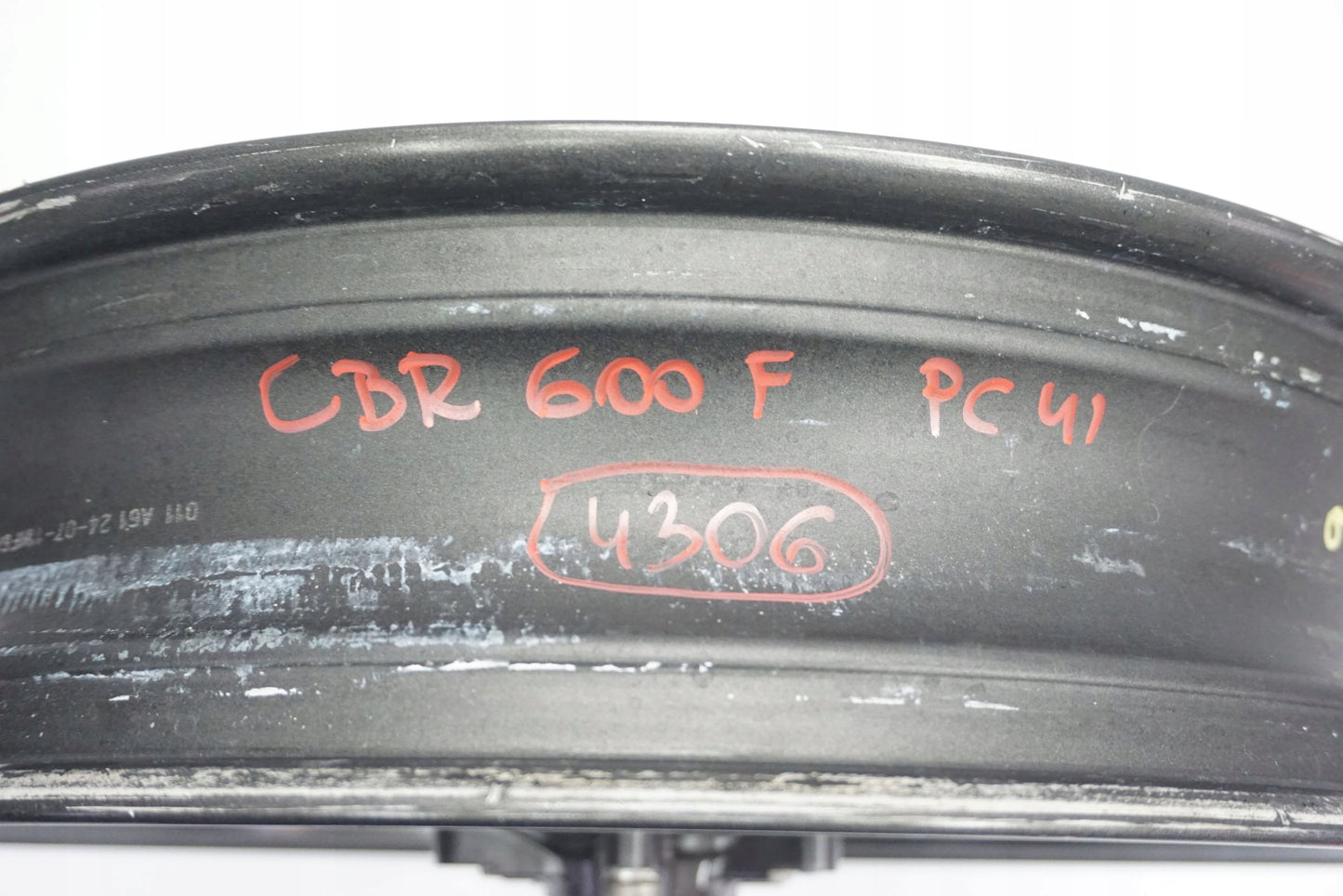 HONDA CBR 600 F PC41 11-14 Felge vorne Wheel Vorderrad 5