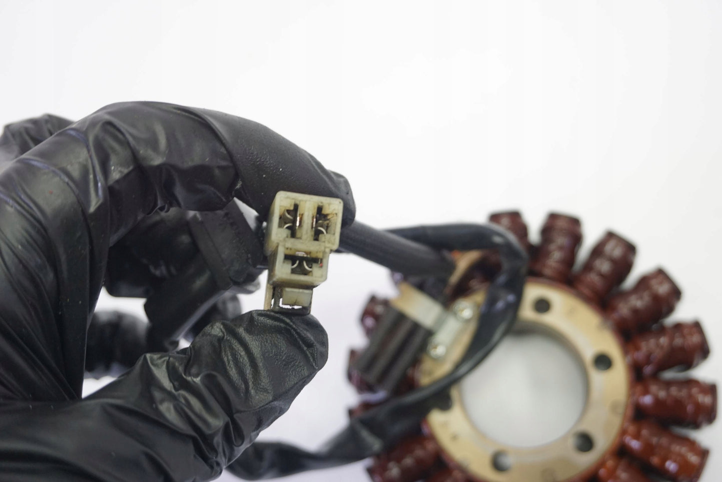 SUZUKI GSR 750 11-16 Lichtmaschine Stator Generator Lima Alternator 5