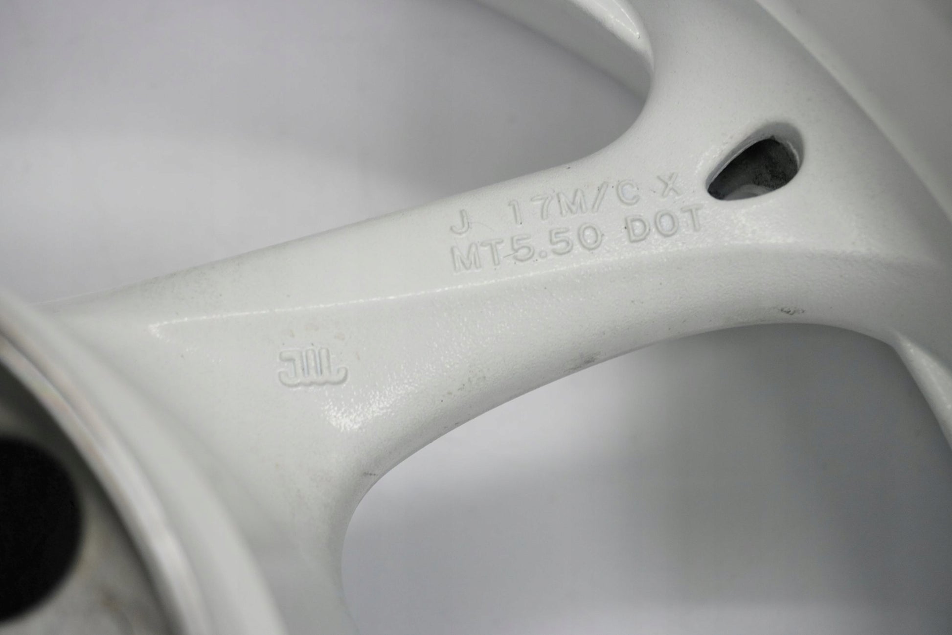 SUZUKI GSX-R 600 750 K8 K9 L0 Felge hinten Wheel Hinterrad 4