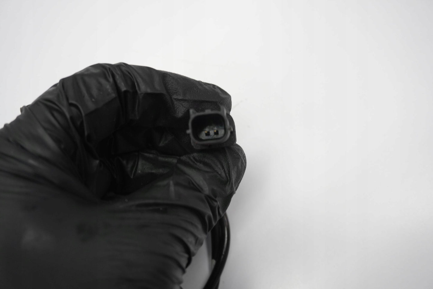 HONDA CB 650 R 19-23 ABS Sensor vorne 5