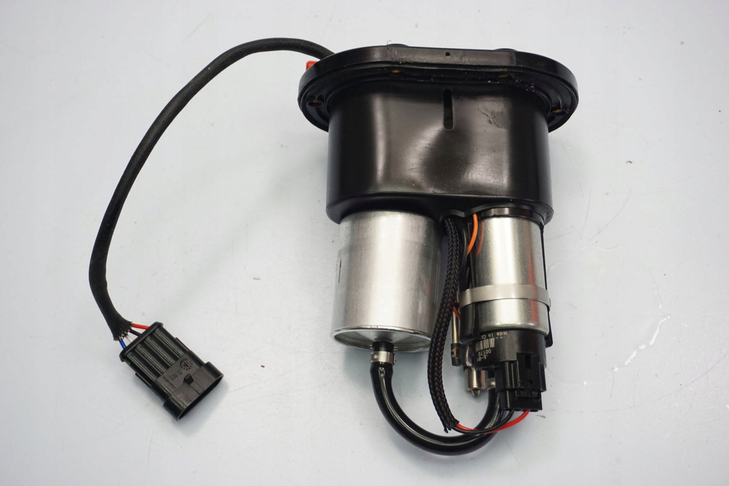 APRILIA TUONO V4 1100 FACTORY 19- Benzinpumpe Kraftstoffpumpe Fuel Pump