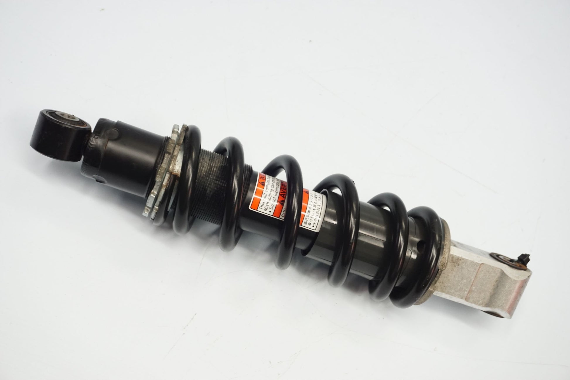 KAWASAKI Z-900 17-19 Stoßdämpfer Federbein shock absorber 5