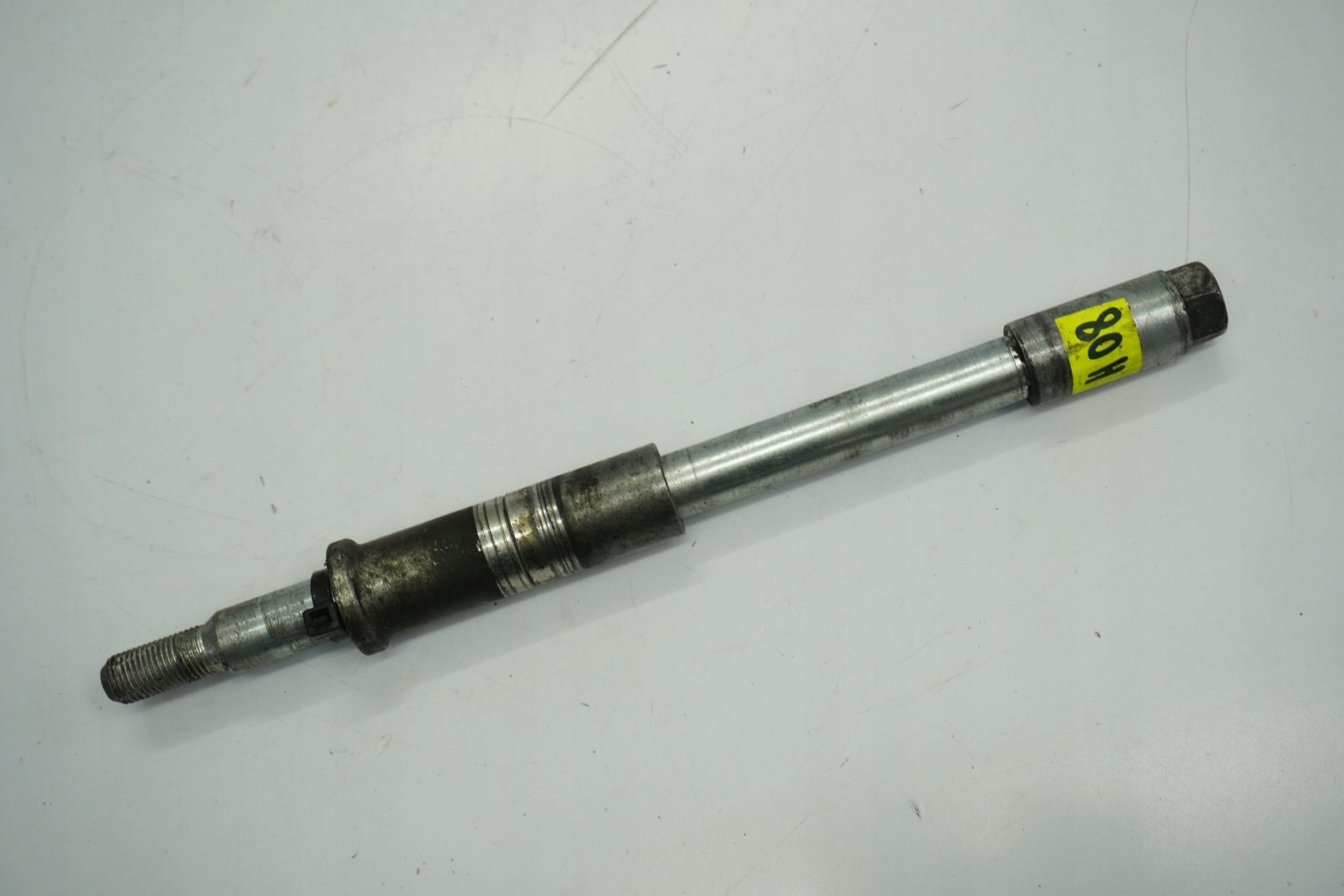 HONDA VT 125 SHADOW 96-06 Vorderachse Achse vorne Radachse front axle 5