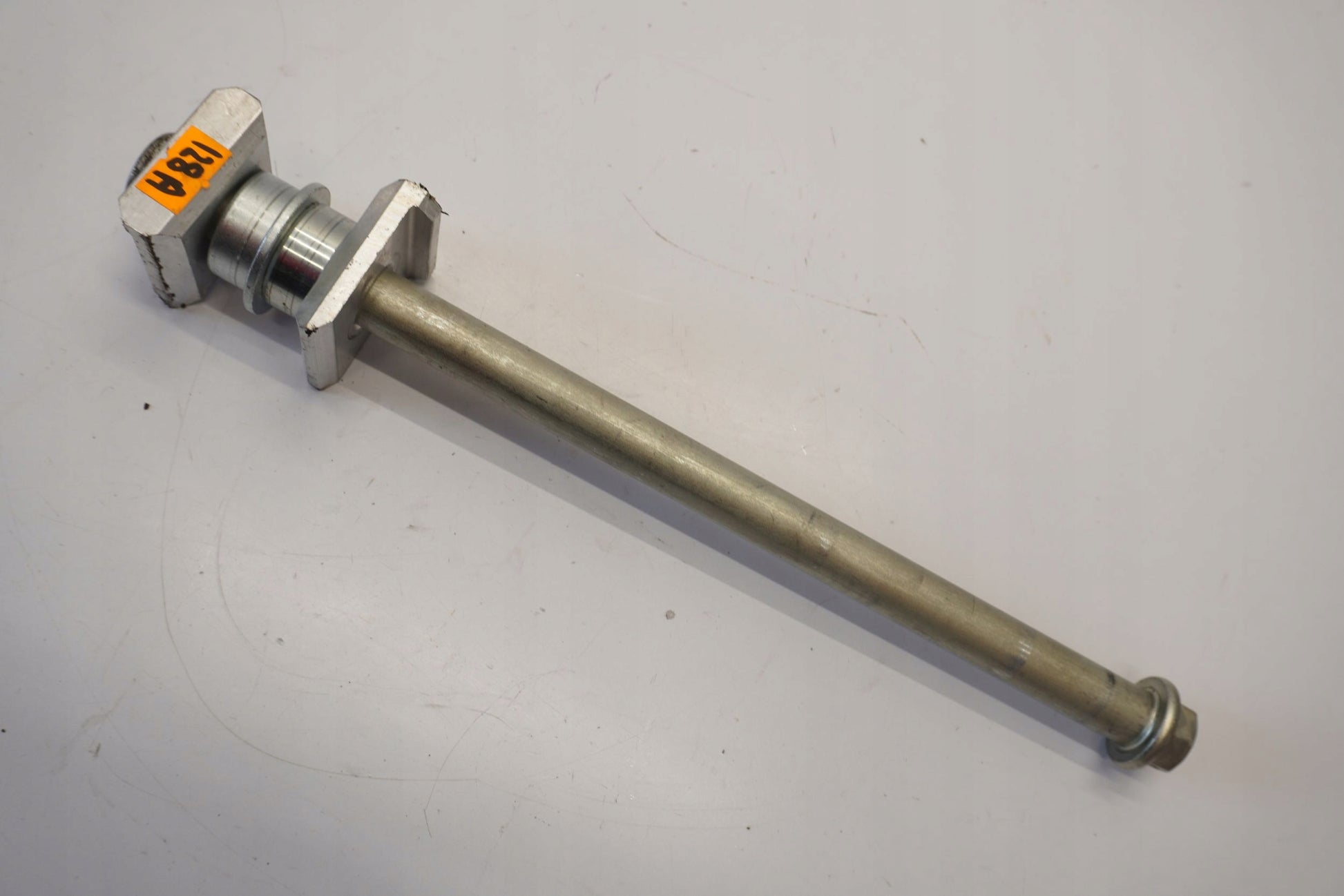 HONDA CB 750 HORNET 23- Hinterachse Achse hinten Radachse rear axle 7
