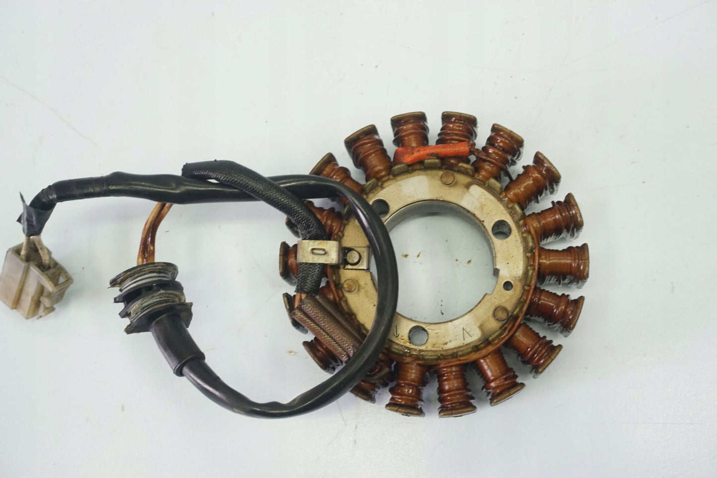 YAMAHA FZ6 FAZER 600 04-09 Lichtmaschine Stator Generator Lima Alternator 6