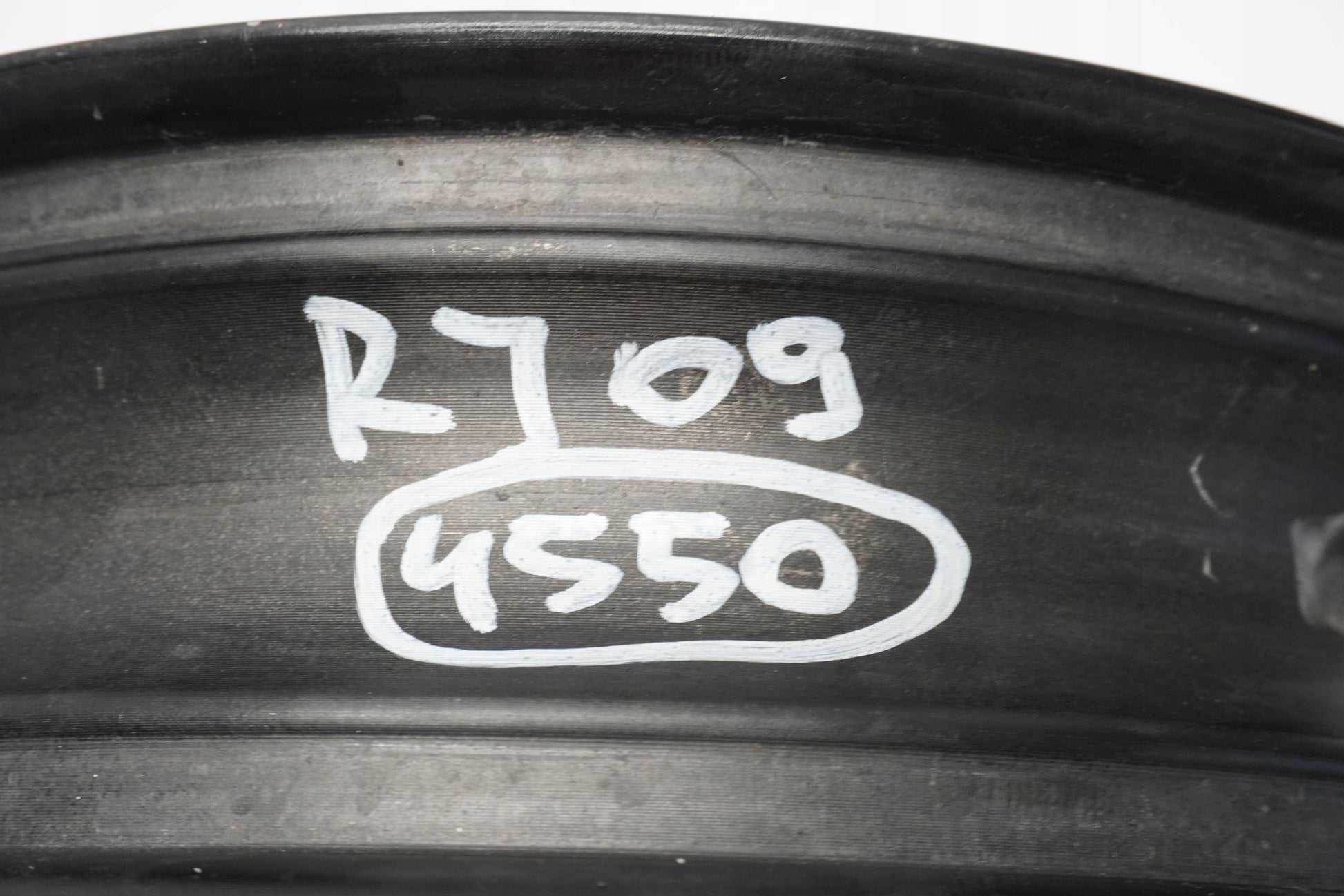 YAMAHA YZF-R6 RJ05 RJ09 03-05 Felge vorne Wheel Vorderrad 11