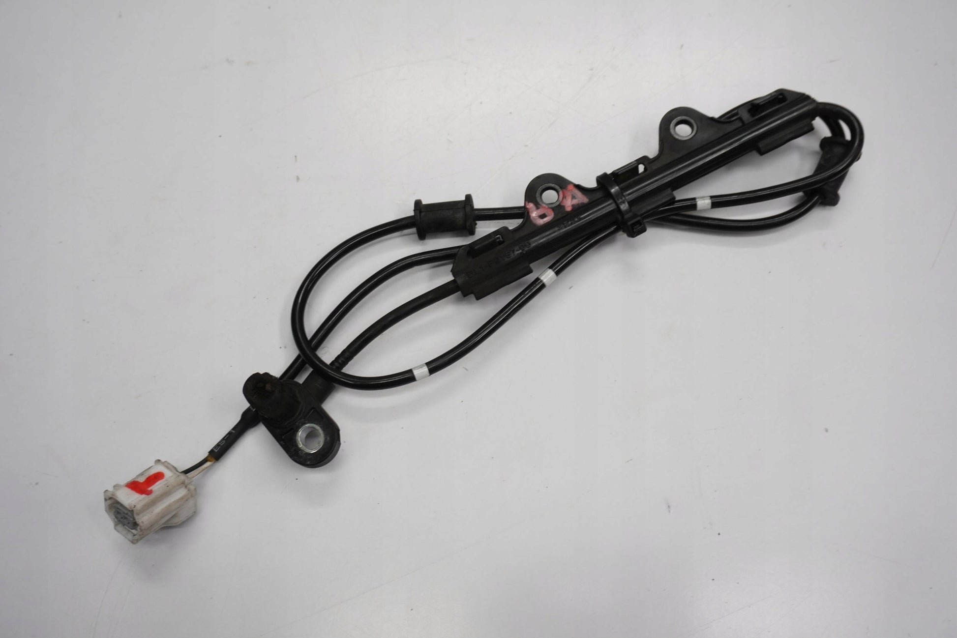 YAMAHA X-MAX 125 18- ABS Sensor hinten 6