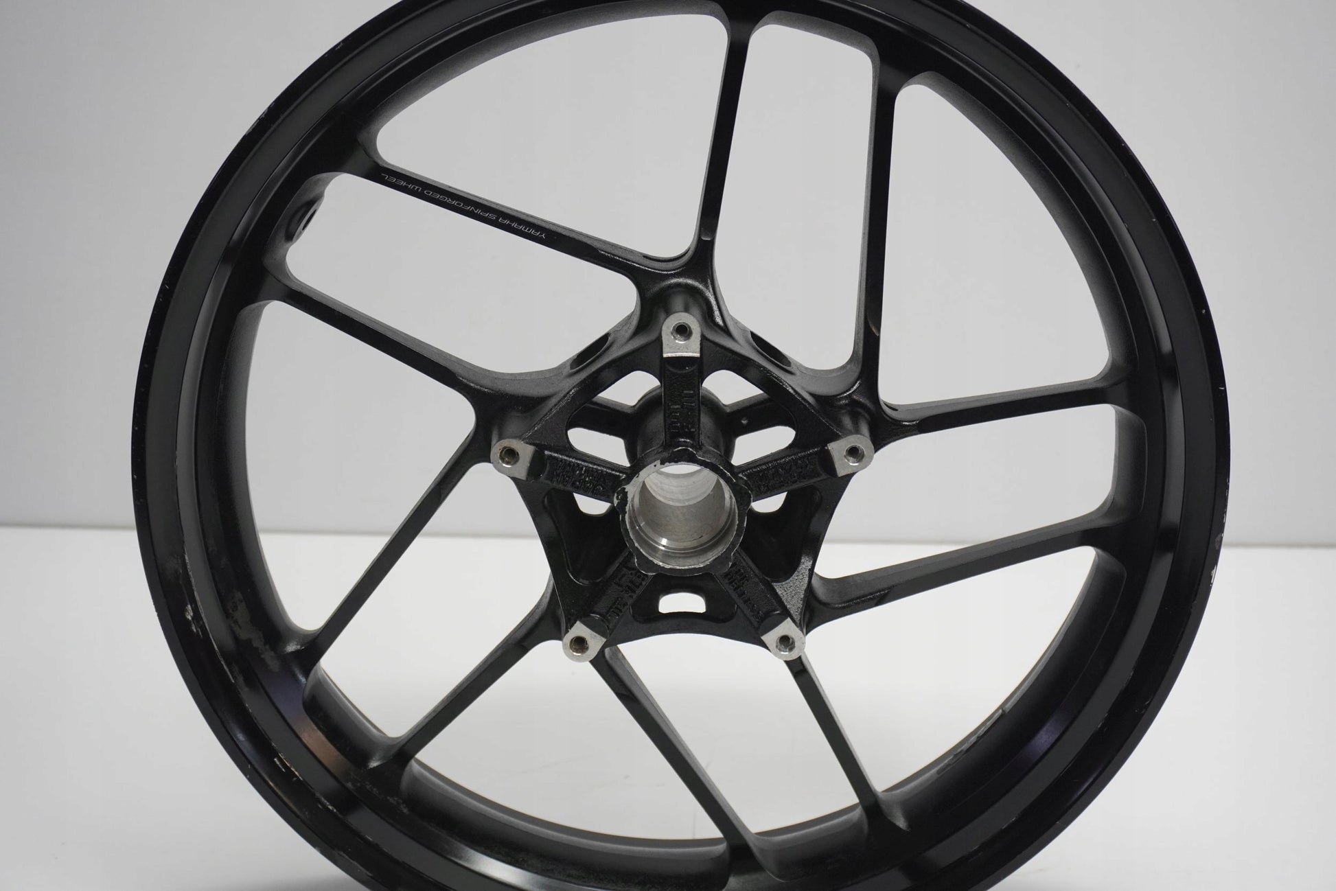 YAMAHA MT-09 21-23 Felge vorne Wheel Vorderrad 13