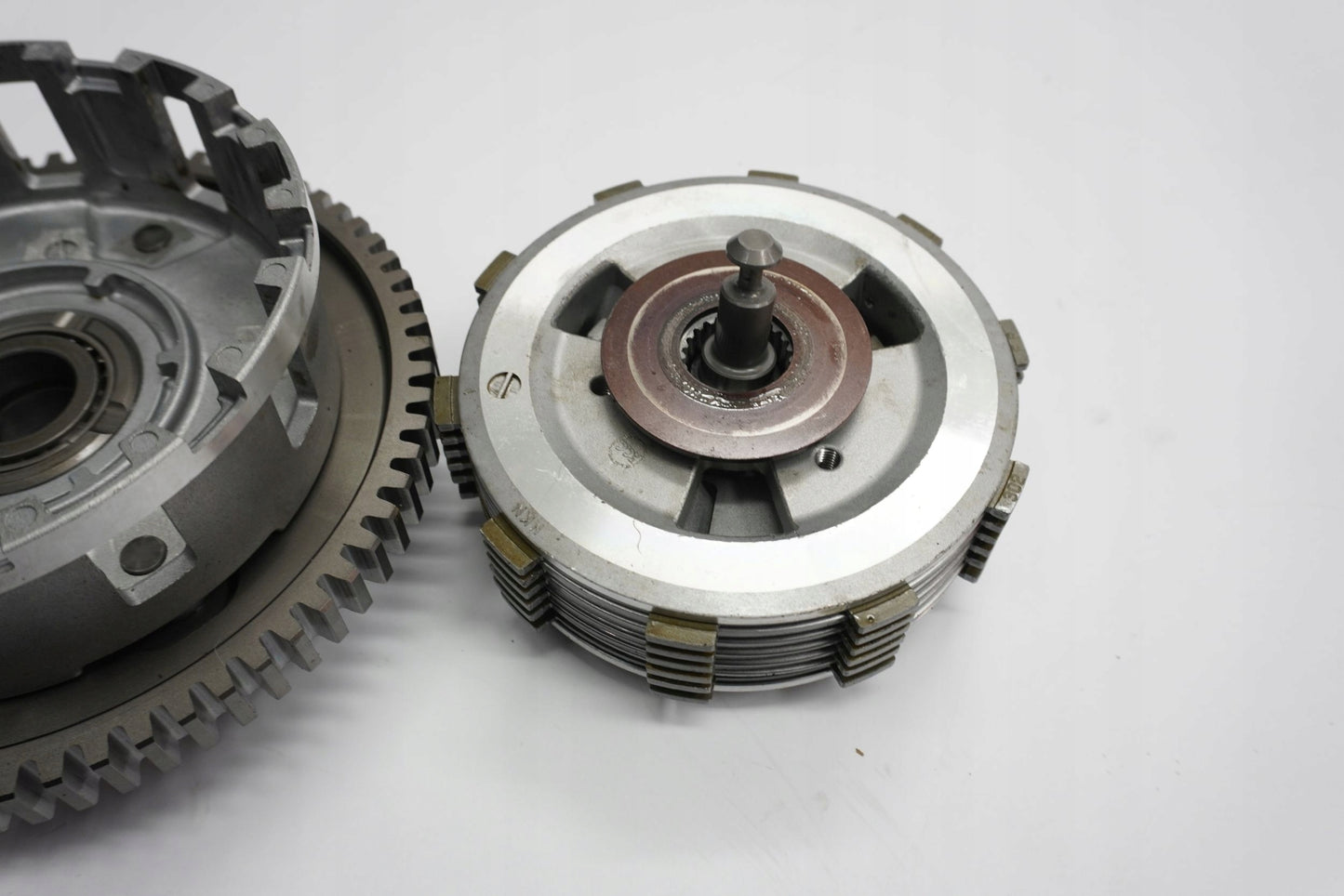 HONDA CB 650 R 19-23 Kupplung Kupplungskorb Clutch 2