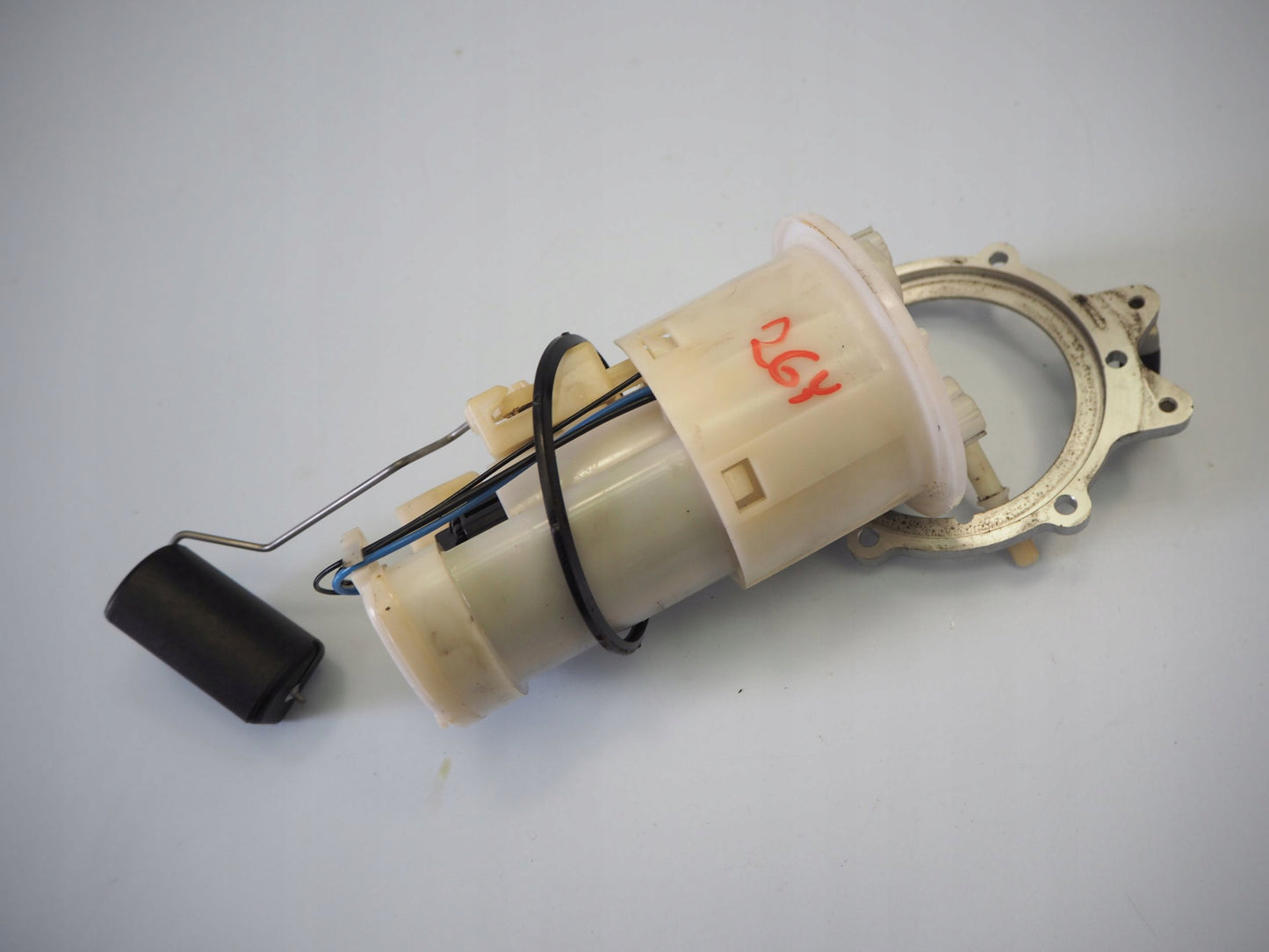 YAMAHA YZF-R 125 19- Benzinpumpe Kraftstoffpumpe Fuel Pump