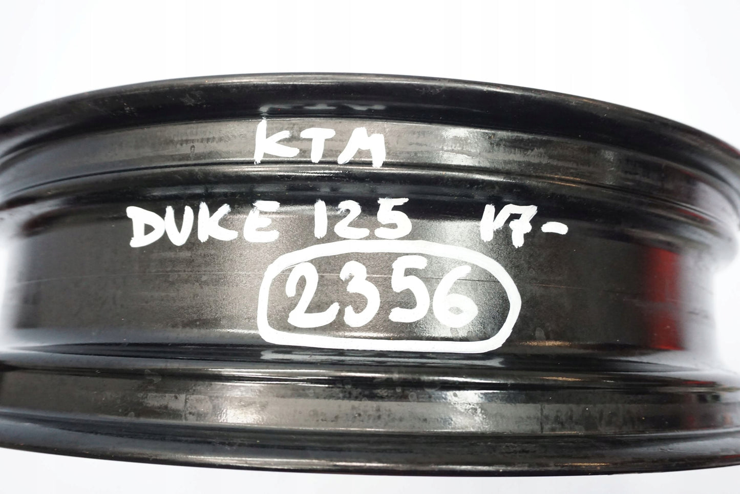 KTM 125 DUKE 17- Felge hinten Wheel Hinterrad 4