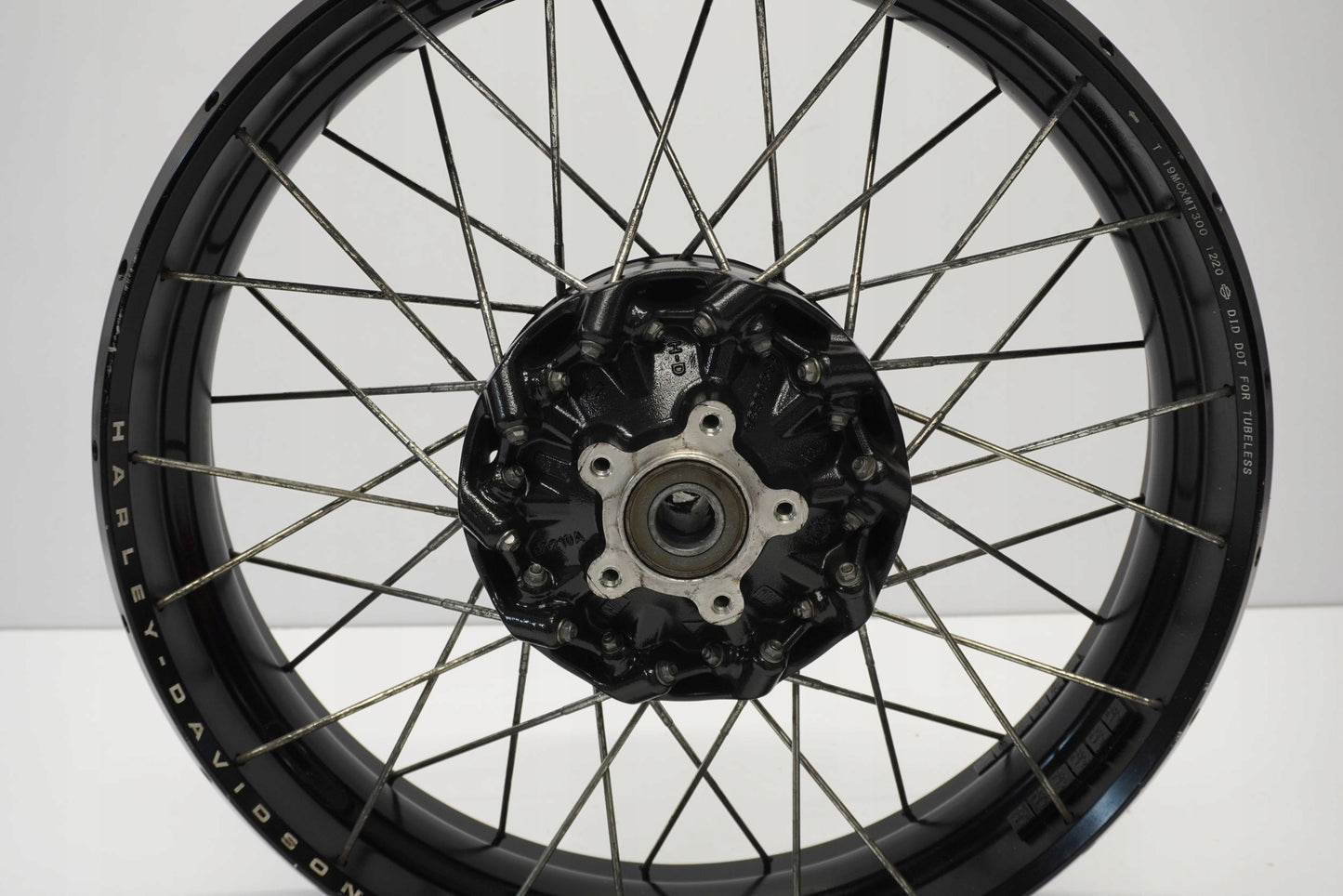 HARLEY DAVIDSON PAN AMERICA 1250 Felge vorne Wheel Vorderrad 2