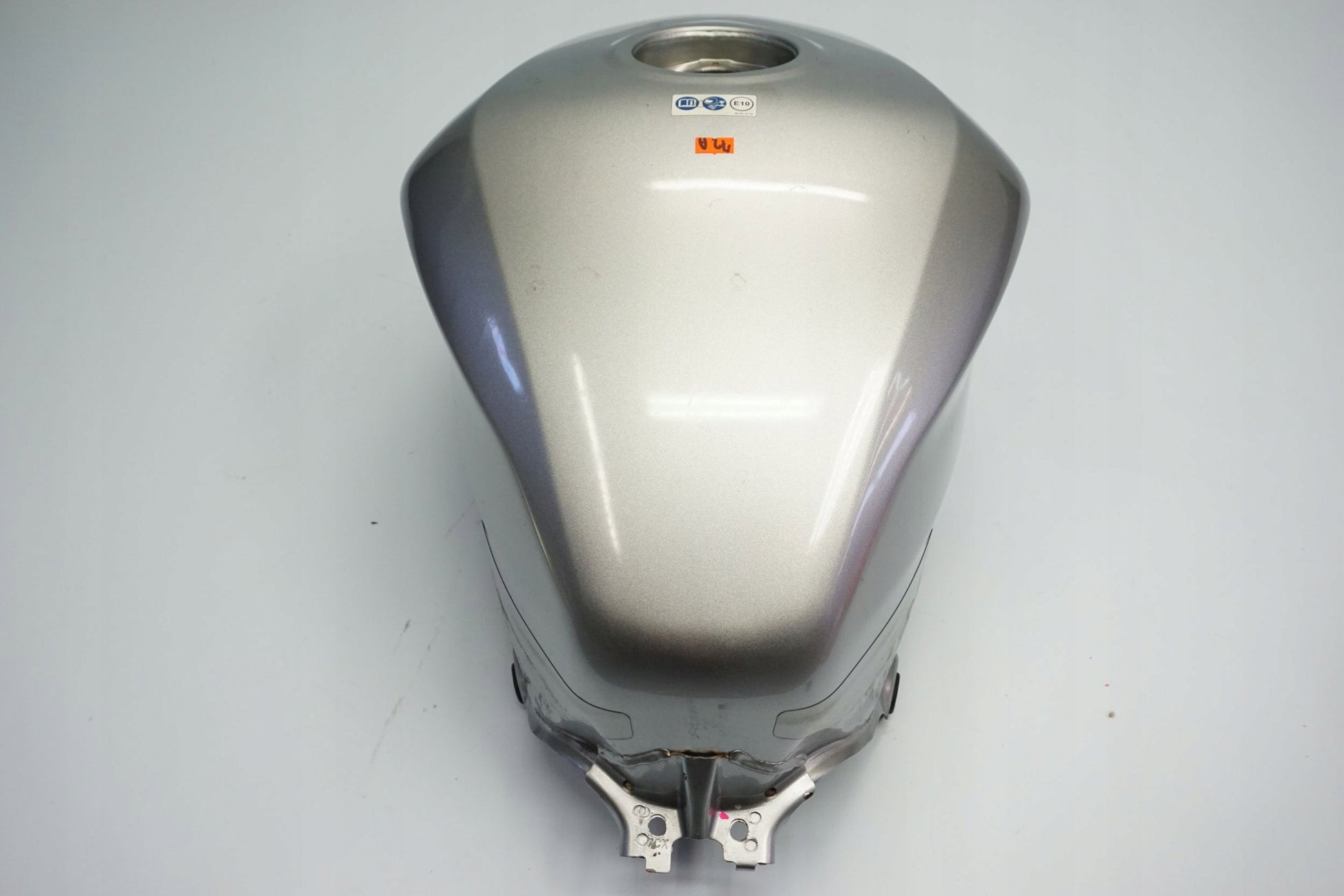 HONDA VFR 800 F 17-19 Kraftstofftank Benzintank Fuel Tank 7