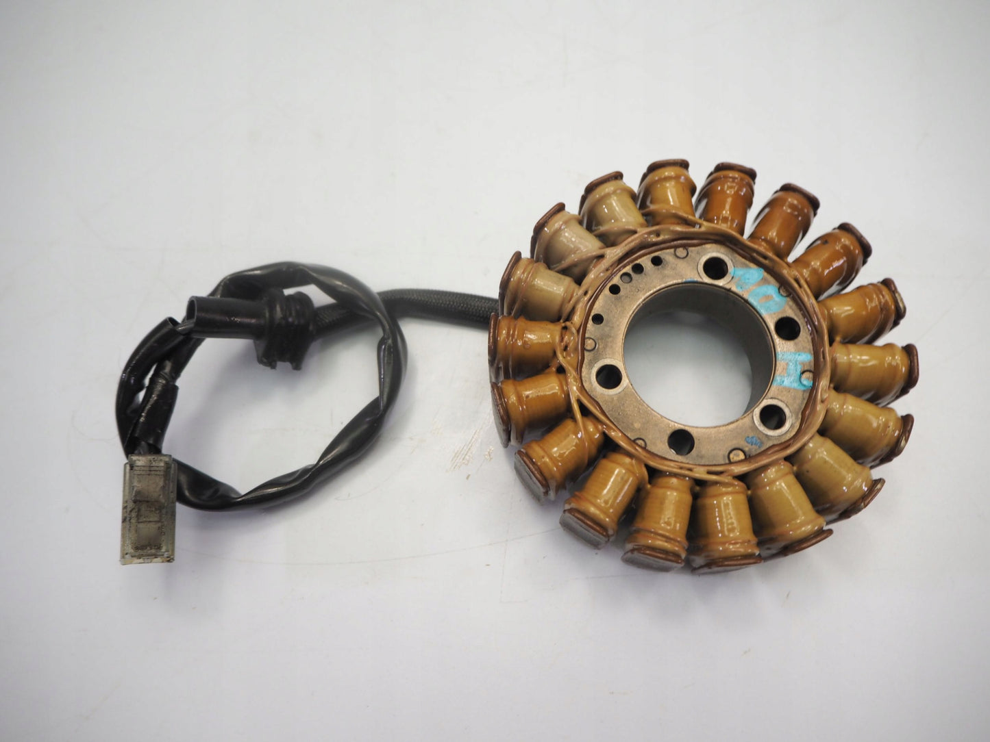 SUZUKI GSR 750 11-16 Lichtmaschine Stator Generator Lima Alternator