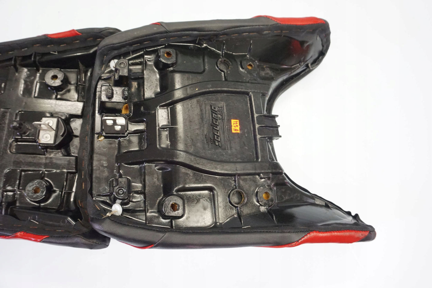 YAMAHA FJR 1300 06-12 Sitzbank Fahrer Sozius Sitz seat Top Sellerie 7