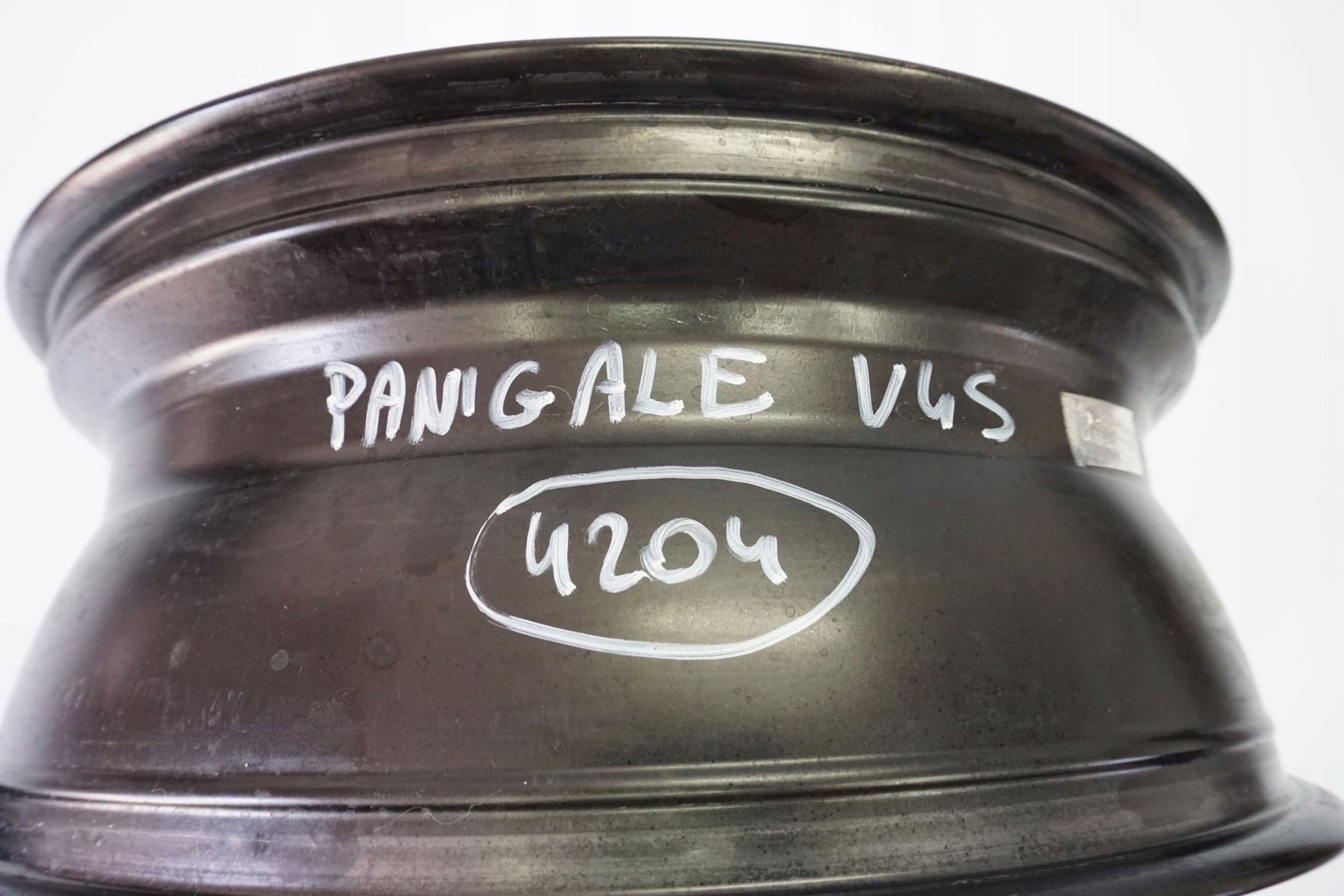 DUCATI PANIGALE 1100 V4 S 18- Felge hinten Wheel Hinterrad 4