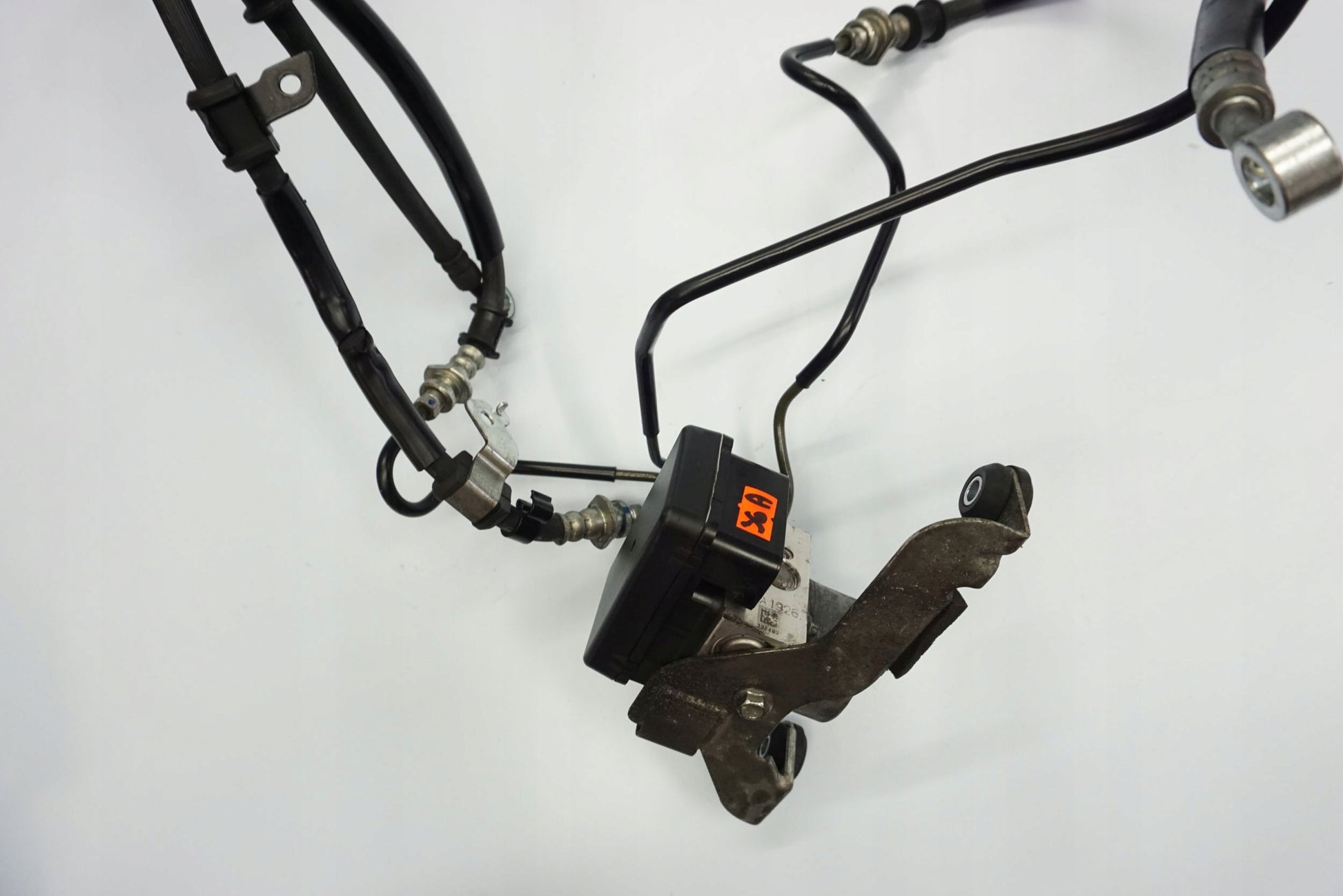 SUZUKI BURGMAN 650 13- ABS Pumpe Druckmodulator 7