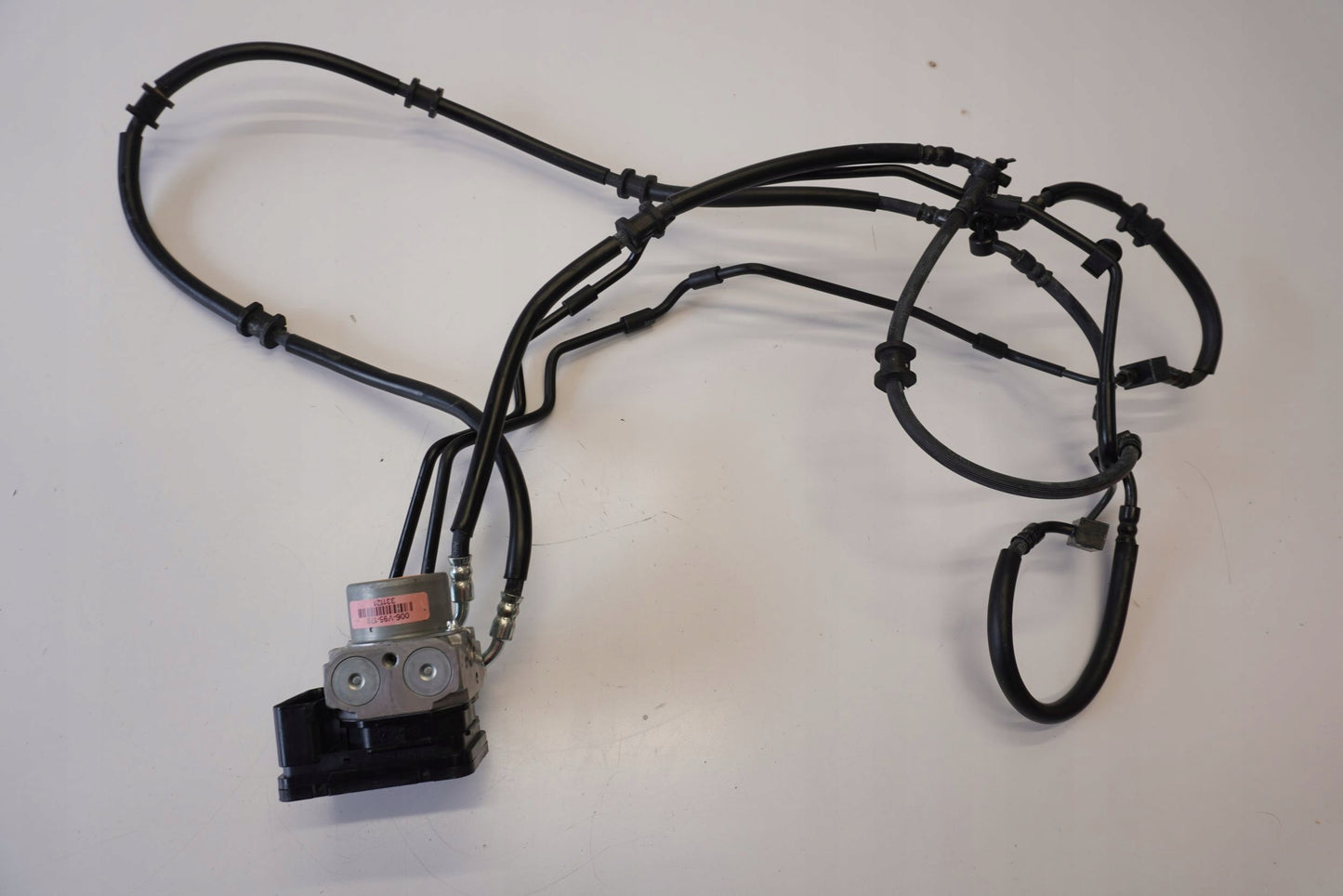 HONDA CB 750 HORNET 23- ABS Pumpe Druckmodulator 8